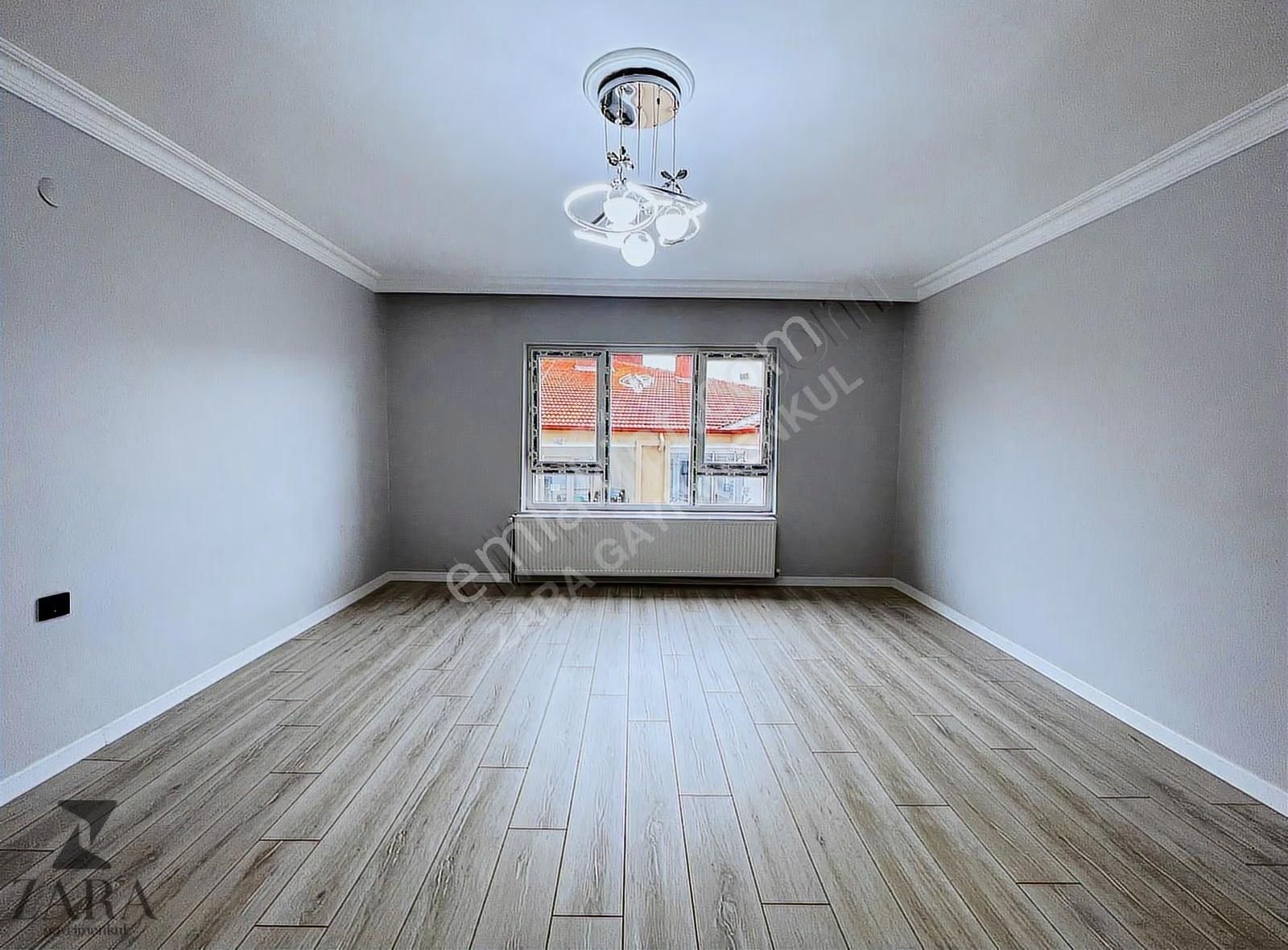 ▄zara▄doğukent Cd Yanı Spor Salonu Karşısı 3+1 Arakat 125m²daire - Görsel 32