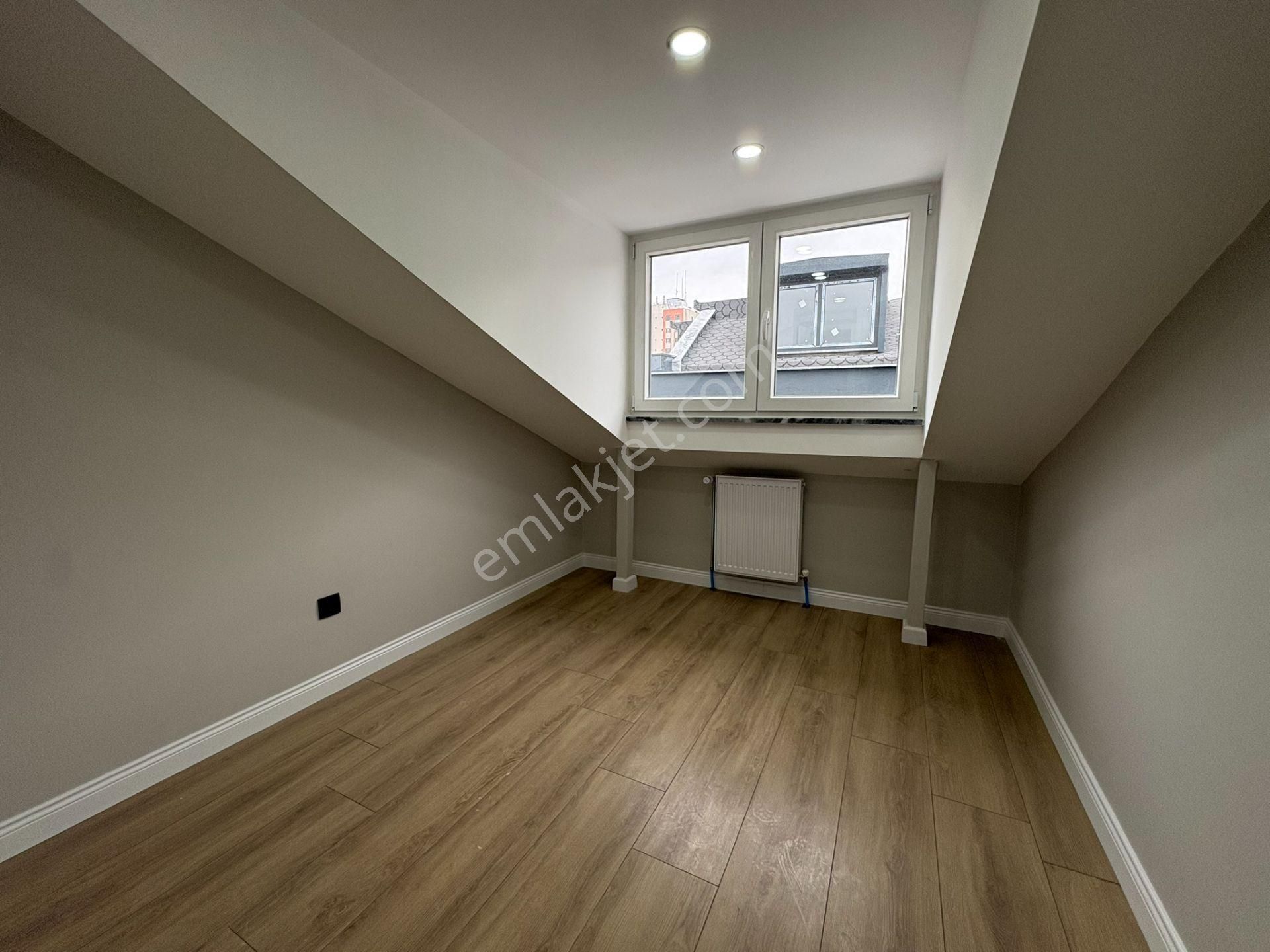 Altıntepe Kızılaya Yakın Teraslı 3+1 120 M² Net Dubleks - Görsel 20