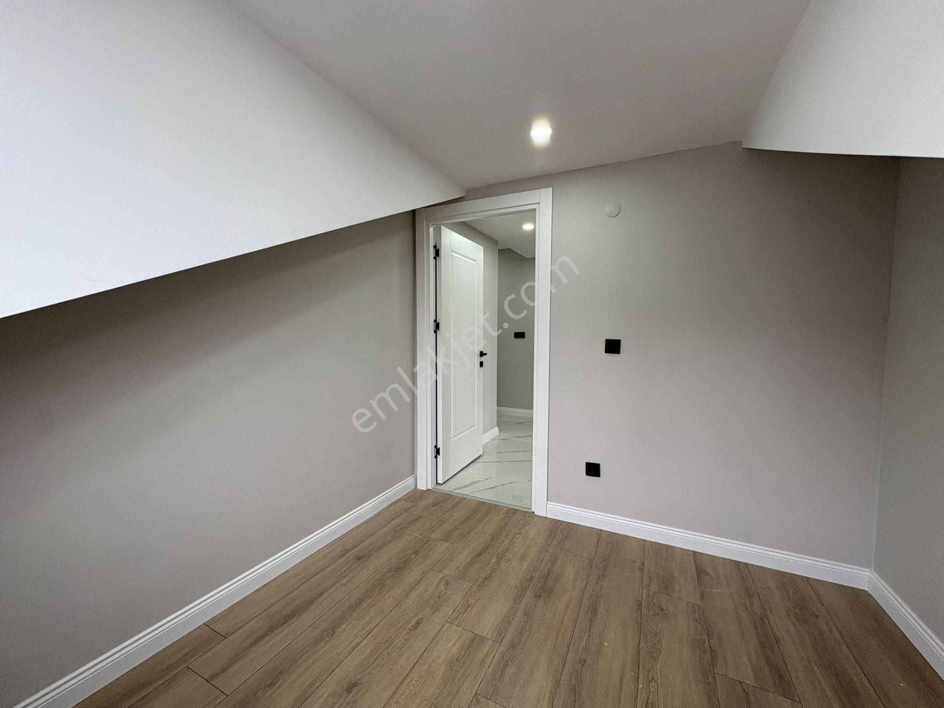Altıntepe Kızılaya Yakın Teraslı 3+1 120 M² Net Dubleks - Görsel 22
