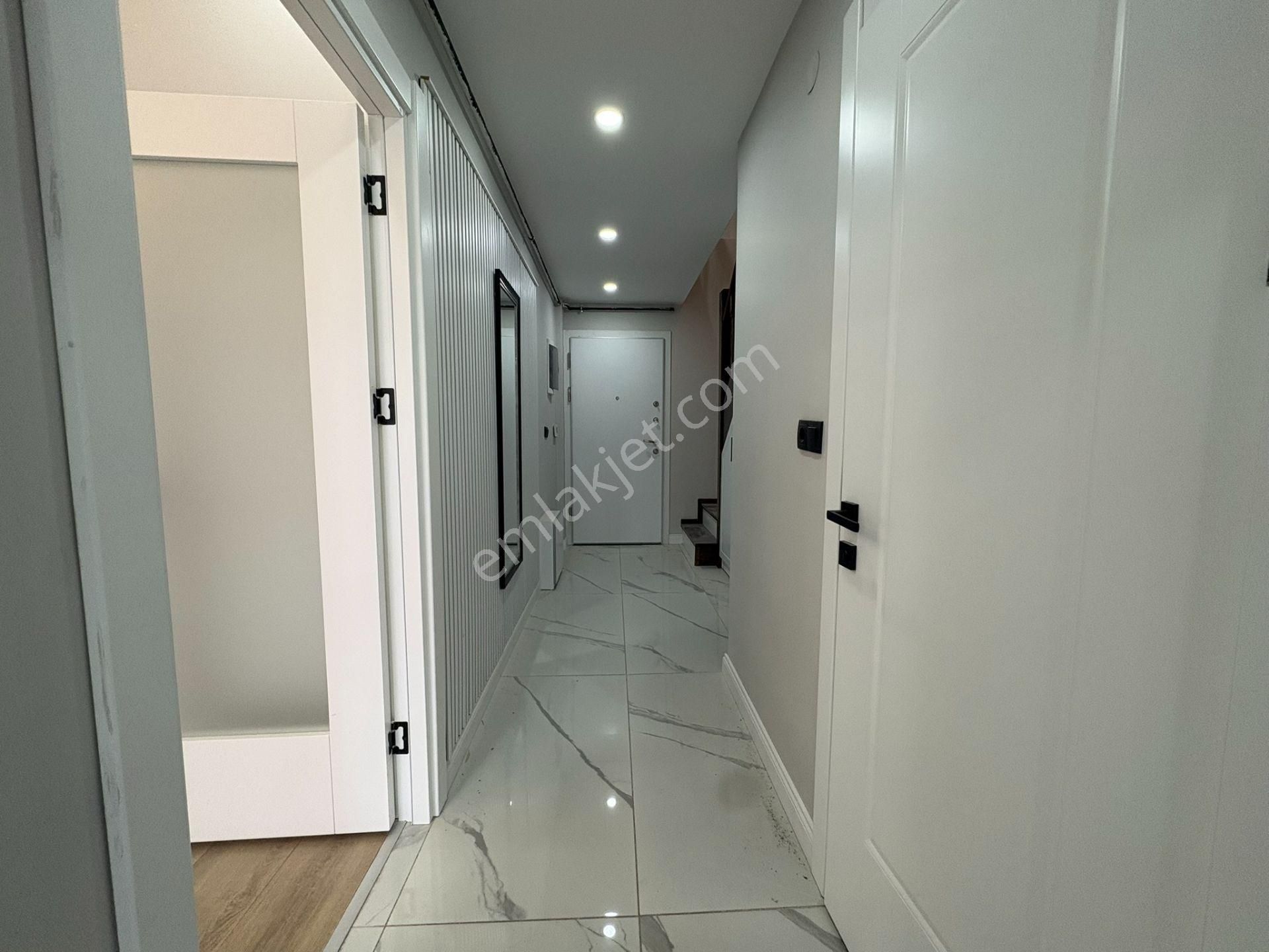Altıntepe Kızılaya Yakın Teraslı 3+1 120 M² Net Dubleks - Görsel 30