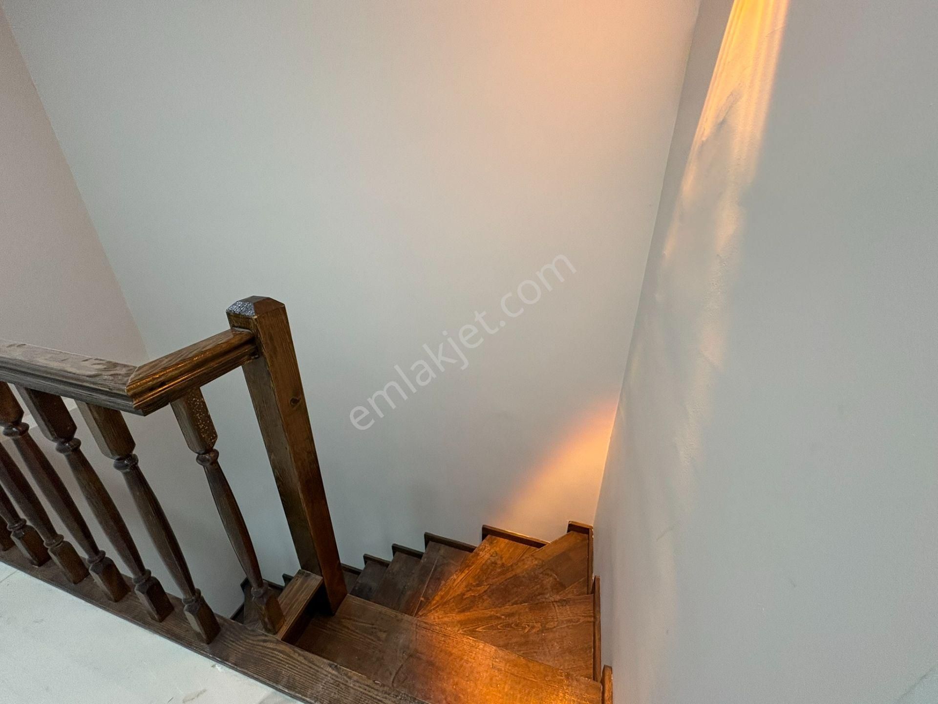 Altıntepe Kızılaya Yakın Teraslı 3+1 120 M² Net Dubleks - Görsel 28