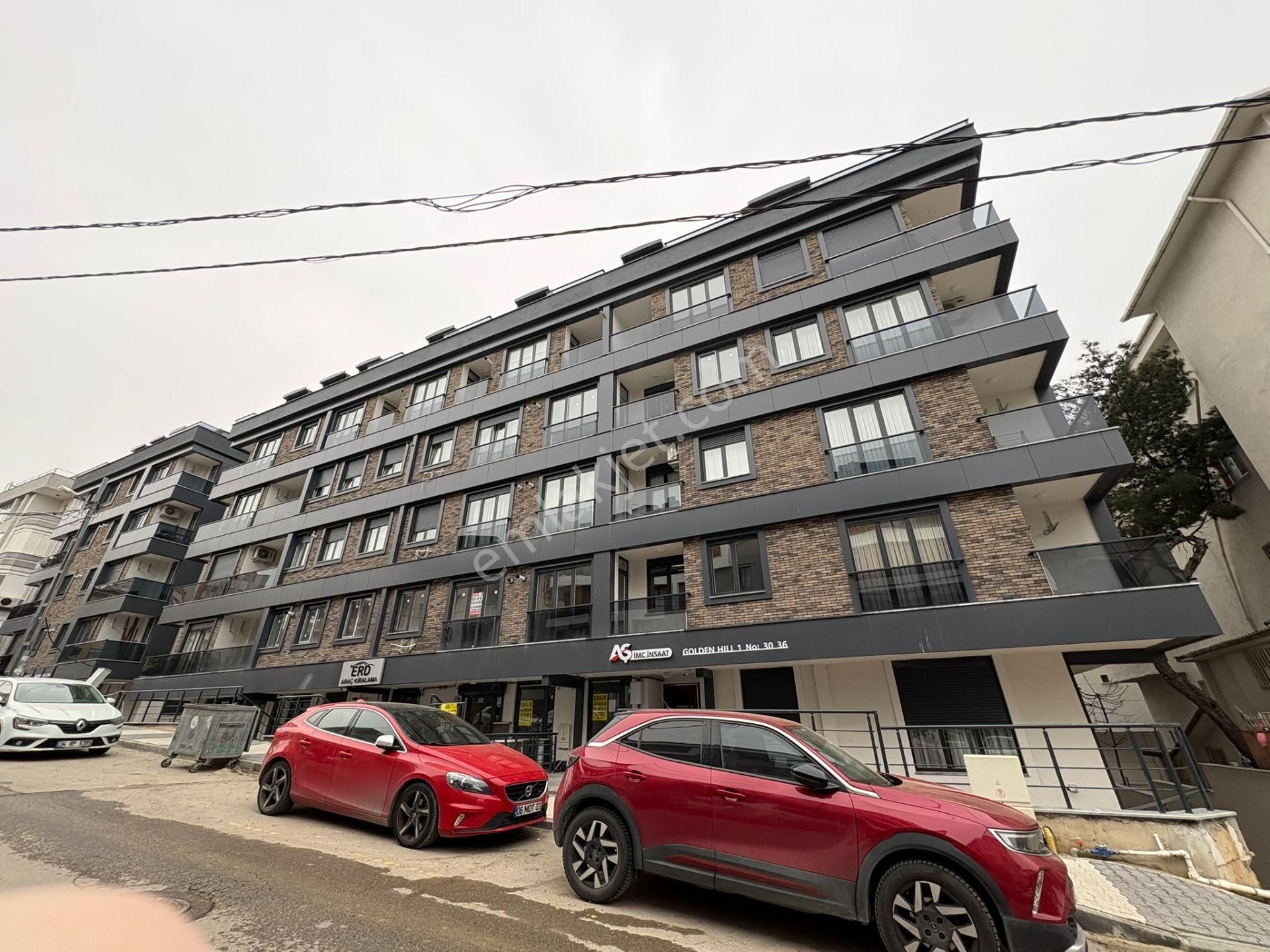 Altıntepe Kızılaya Yakın Teraslı 3+1 120 M² Net Dubleks