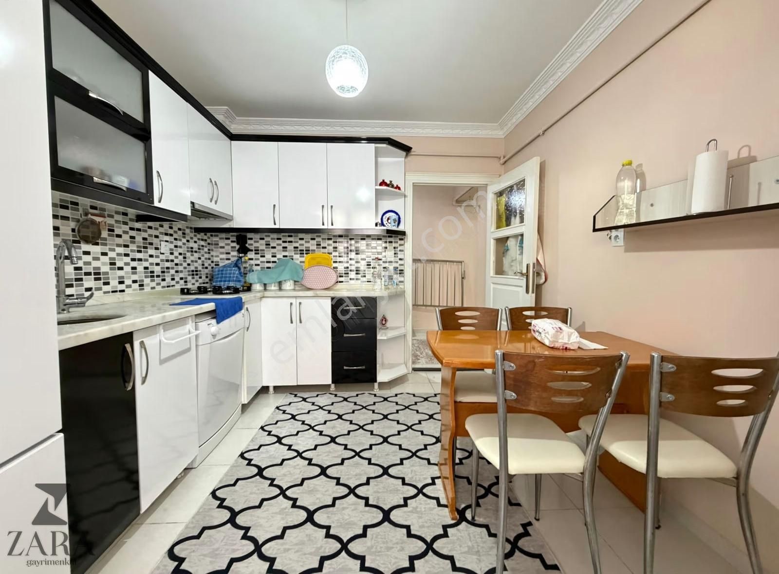 ▄zara▄akşemsettin Mh Asansörlü İskanlı 170m² 5+1 Fırsat Dubleks