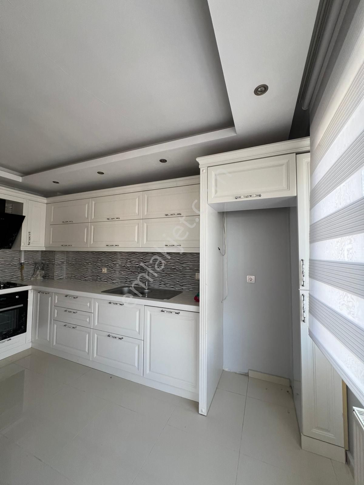 Bergama Fatih Mahallesi'nde Satılık 4+2 Dubleks Daire - Görsel 2