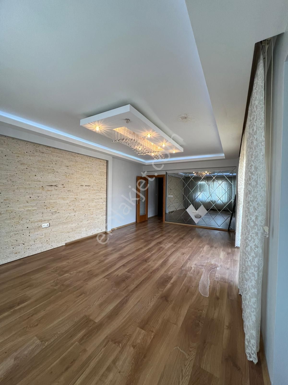 Bergama Fatih Mahallesi'nde Satılık 4+2 Dubleks Daire - Görsel 14