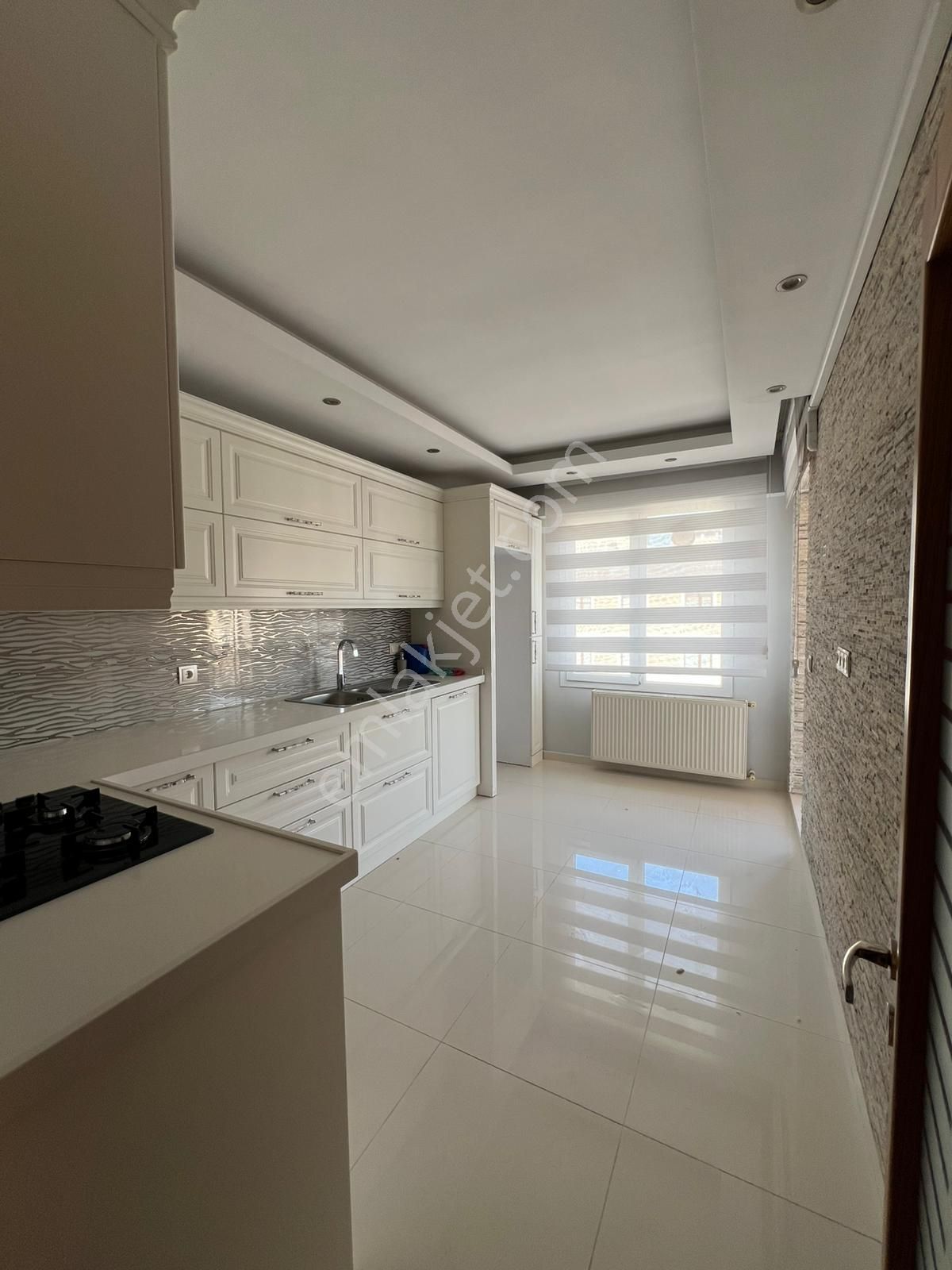 Bergama Fatih Mahallesi'nde Satılık 4+2 Dubleks Daire - Görsel 3