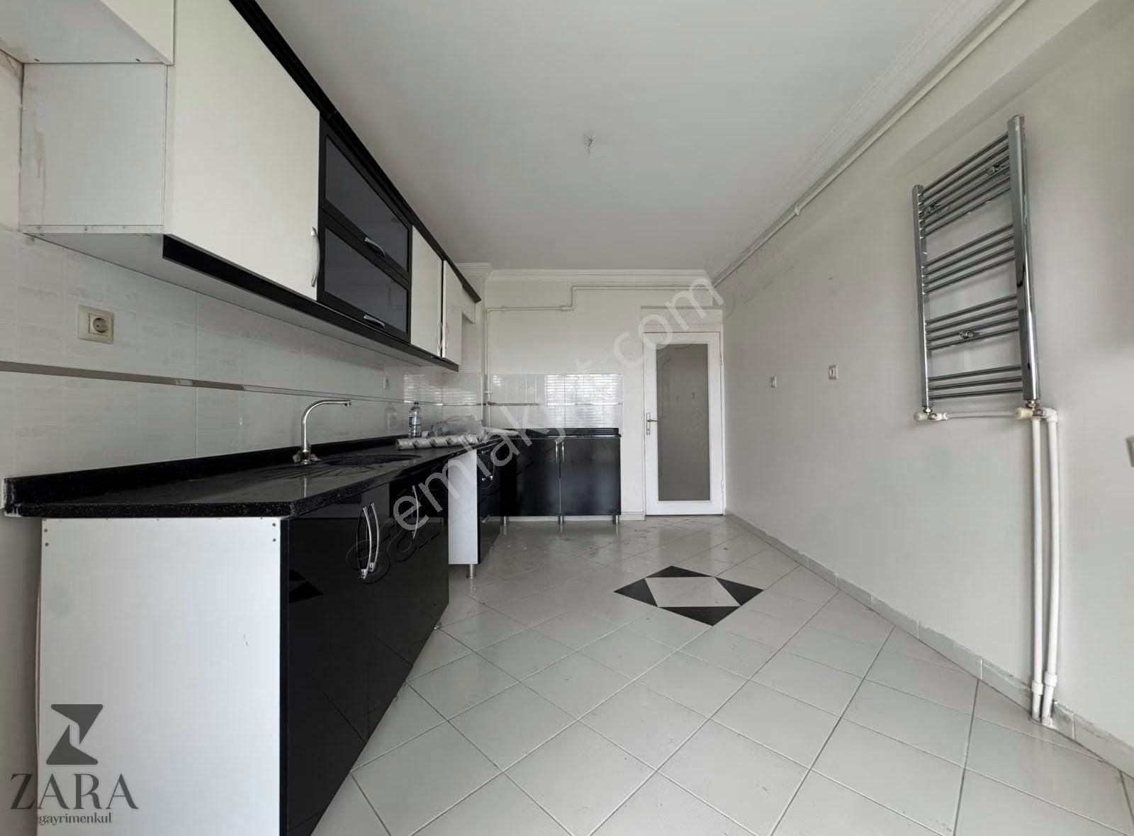 ▄zara▄ağız Diş Sağlığı Yanı Manzaralı Asansörlü 125m² 3+1 Daire - Görsel 15