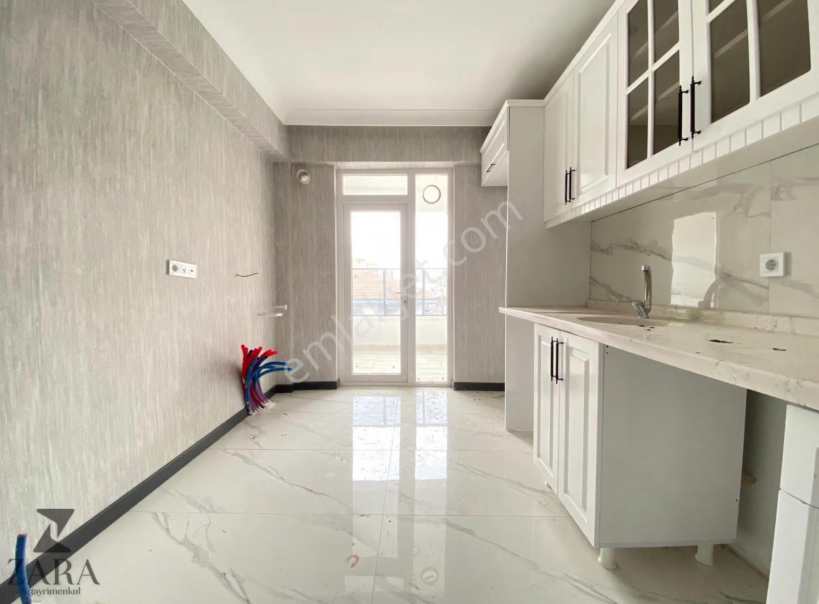 ▄zara▄akşemsettin Mh Yeni Binada Katta Asansör İskanlı 120m² 3+1 - Görsel 25