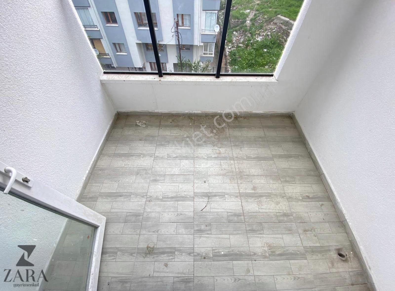 ▄zara▄akşemsettin Mh Yeni Binada Katta Asansör İskanlı 120m² 3+1 - Görsel 3