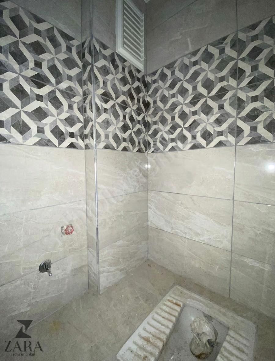 ▄zara▄akşemsettin Mh Yeni Binada Katta Asansör İskanlı 120m² 3+1 - Görsel 12