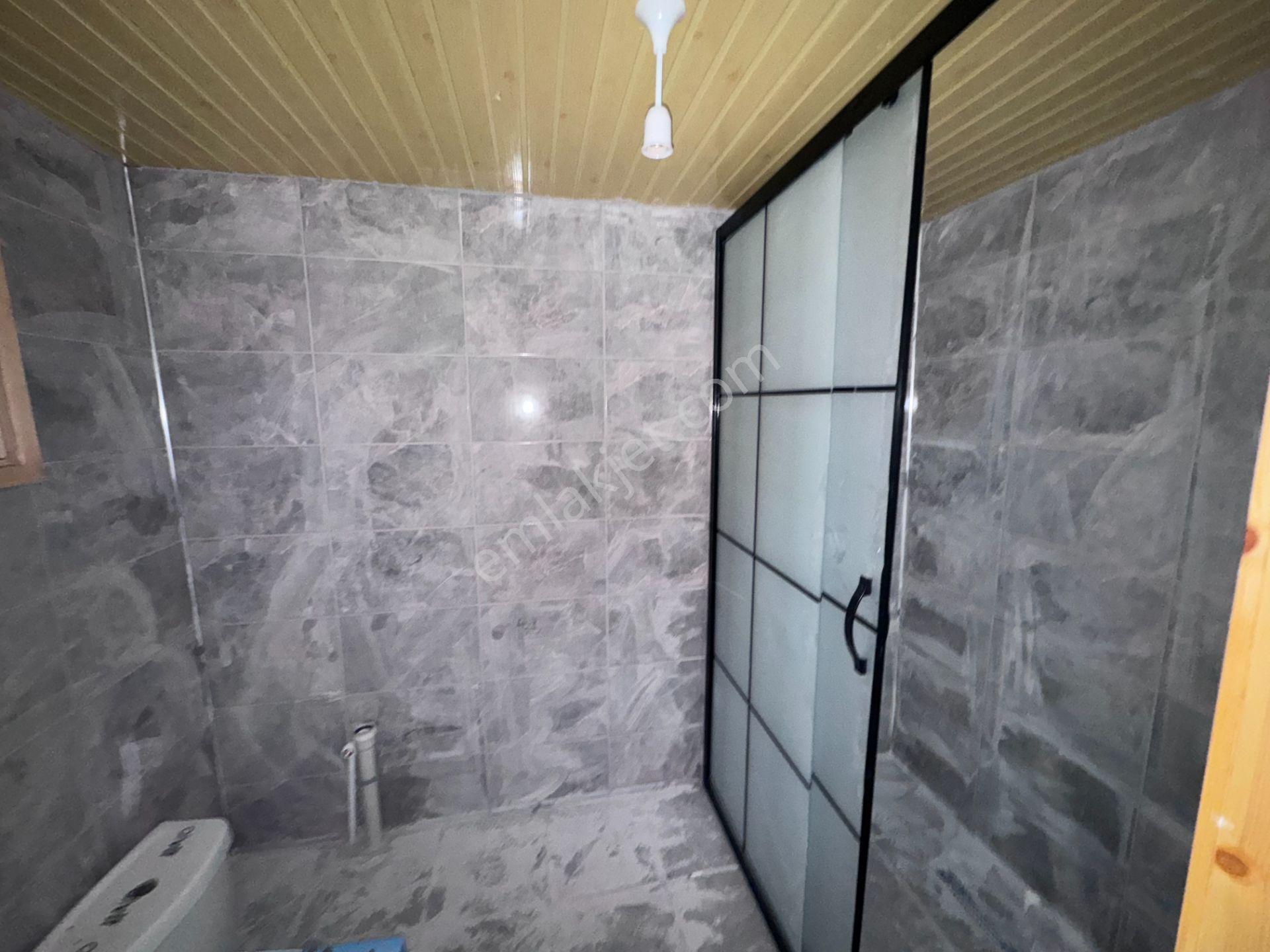 6m Uzunluğunda 2,55m Genişliğinde 4m Yüksekliğinde Loft Katlı - Görsel 18