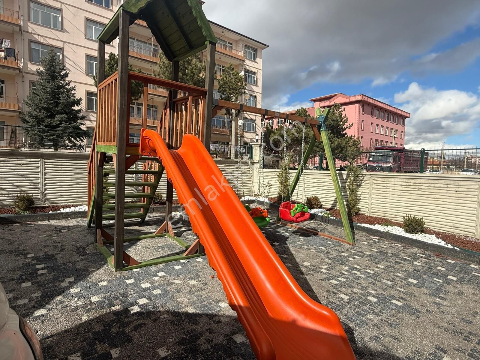 Rota’dan Satılık Gazi Mah. Ara Kat Garajlı Daire…. - Görsel 9