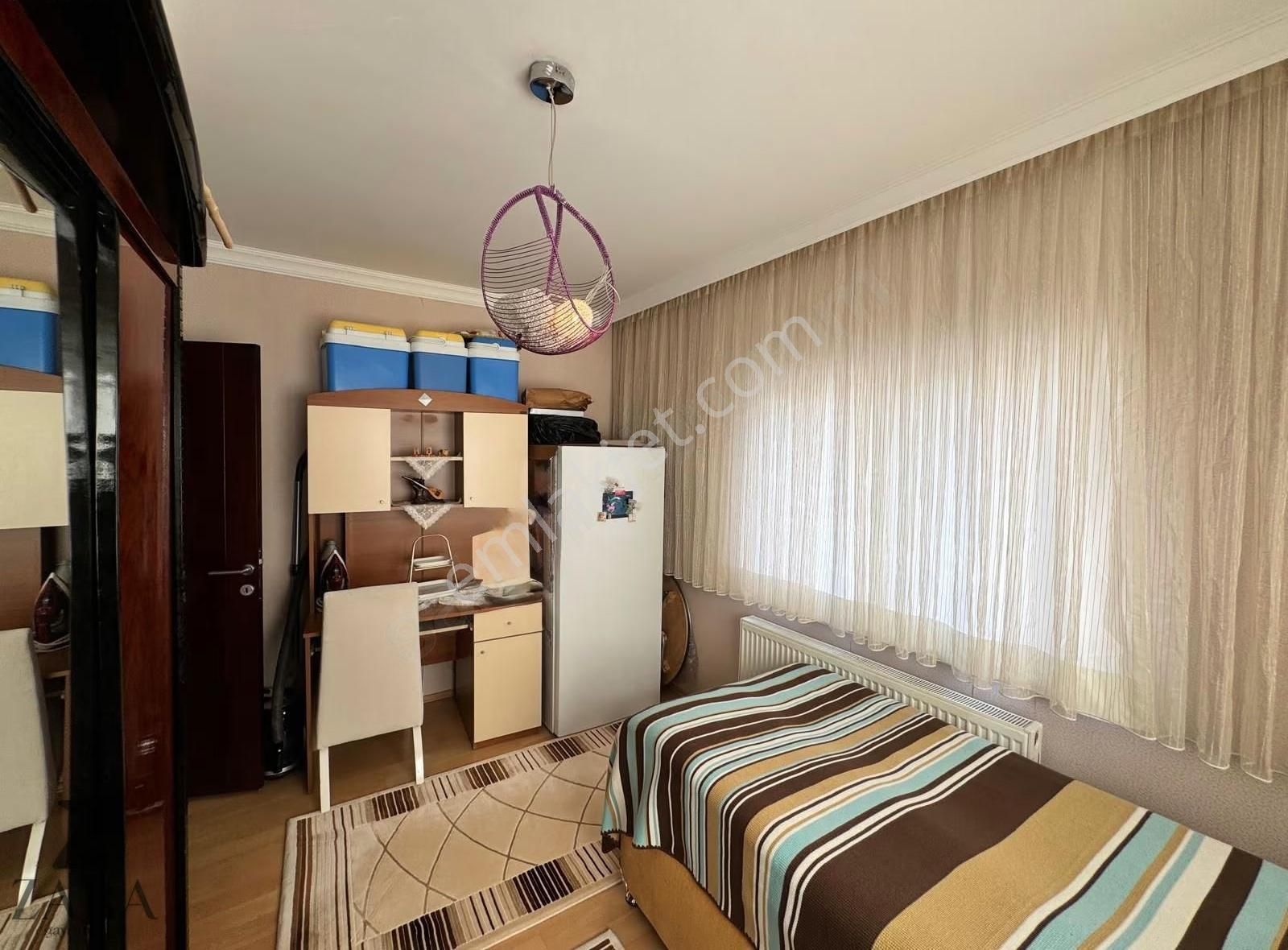 ▄zara▄sultan Fatih Cad. Üzeri 7/24 Güvenlikli Sitede 3.5+1 Daire - Görsel 5