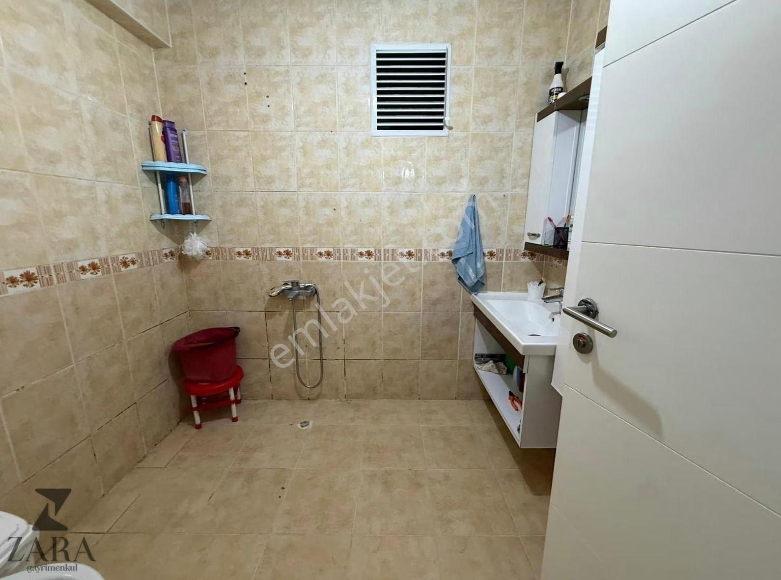 ▄zara▄durali Alıç Mh. Doğukent Cd Yakını 3+1 Ara Kat 130m² Daire - Görsel 9