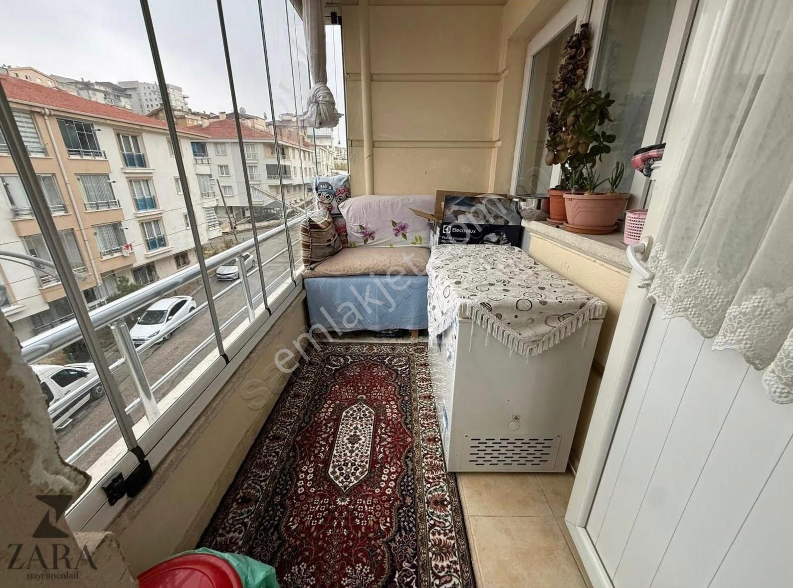 ▄zara▄durali Alıç Mh. Doğukent Cd Yakını 3+1 Ara Kat 130m² Daire - Görsel 5