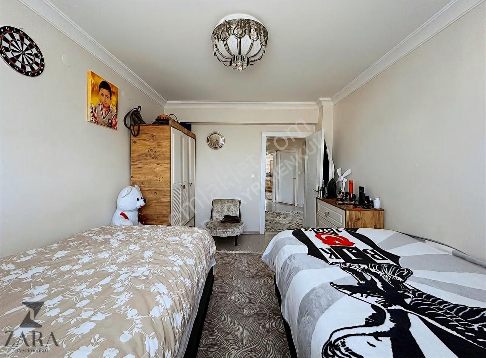 ▄zara▄akşemsettin Mh.1080 Cd.yakını Asansörlü/ara Kat 3+1 Daire - Görsel 16