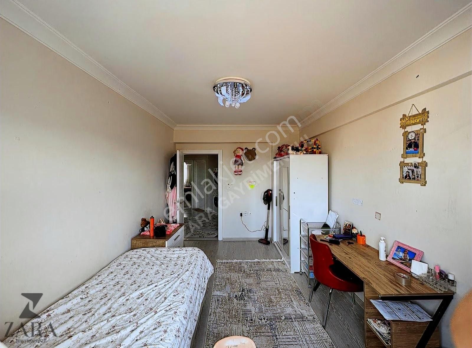 ▄zara▄akşemsettin Mh.1080 Cd.yakını Asansörlü/ara Kat 3+1 Daire - Görsel 2