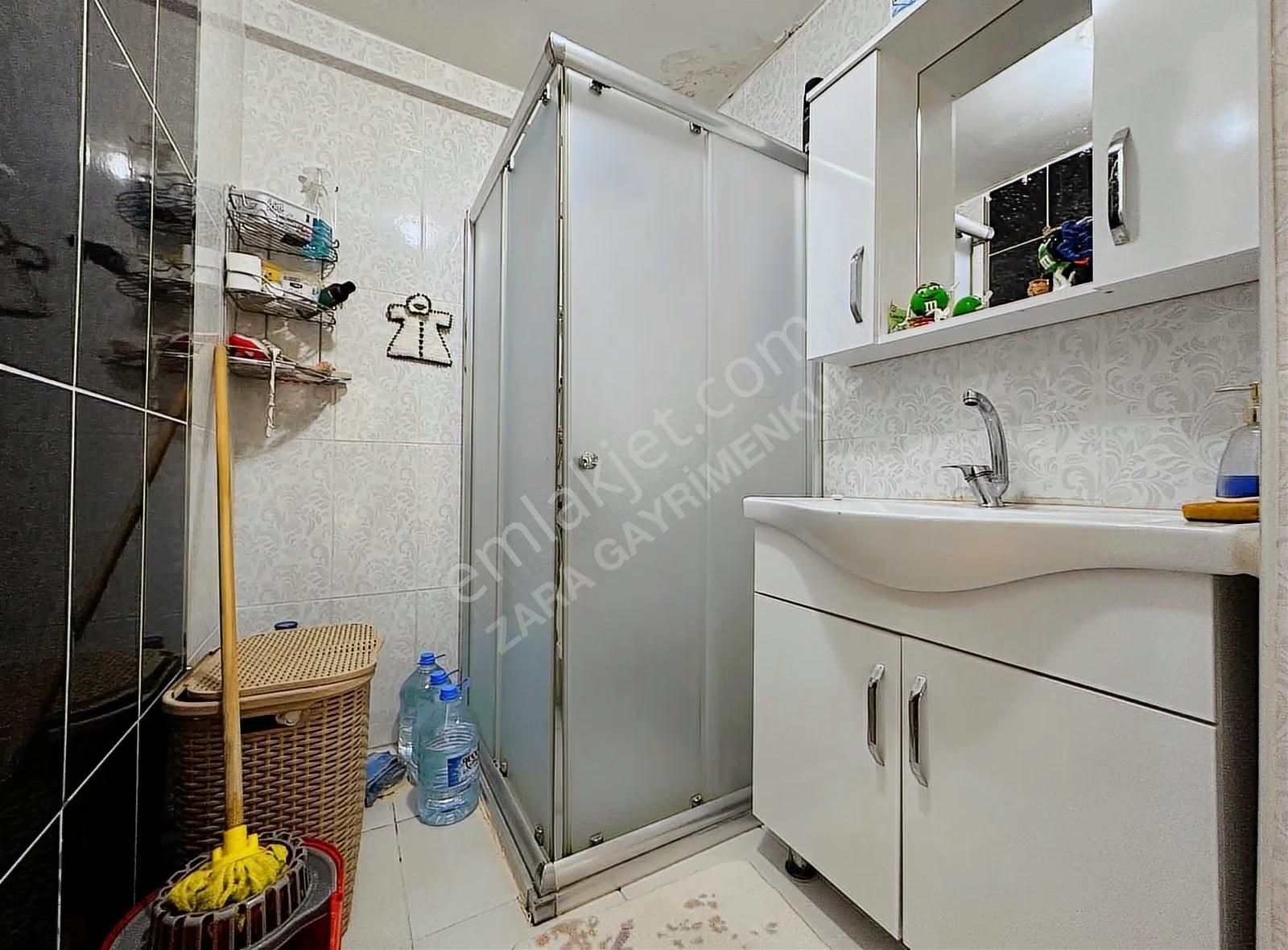 ▄zara▄akşemsettin Mh.1080 Cd.yakını Asansörlü/ara Kat 3+1 Daire - Görsel 29