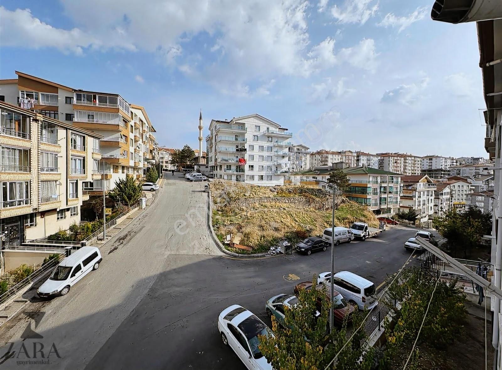 ▄zara▄akşemsettin Mh.1080 Cd.yakını Asansörlü/ara Kat 3+1 Daire - Görsel 17