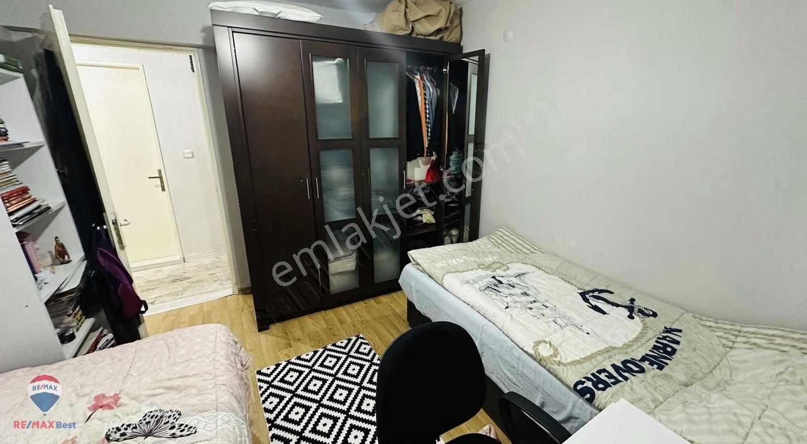 20 Çiğli Evka 6'da Satılık 2+1 Daire,asansörlü Ara Kat - Görsel 9