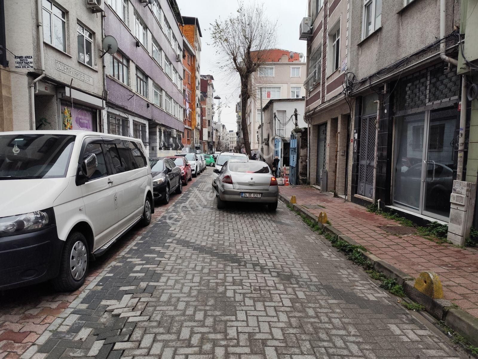 Fatih Yavuzselim De Fevzipaşa Cadde Civari Satilik Depolu İşyeri - Görsel 4