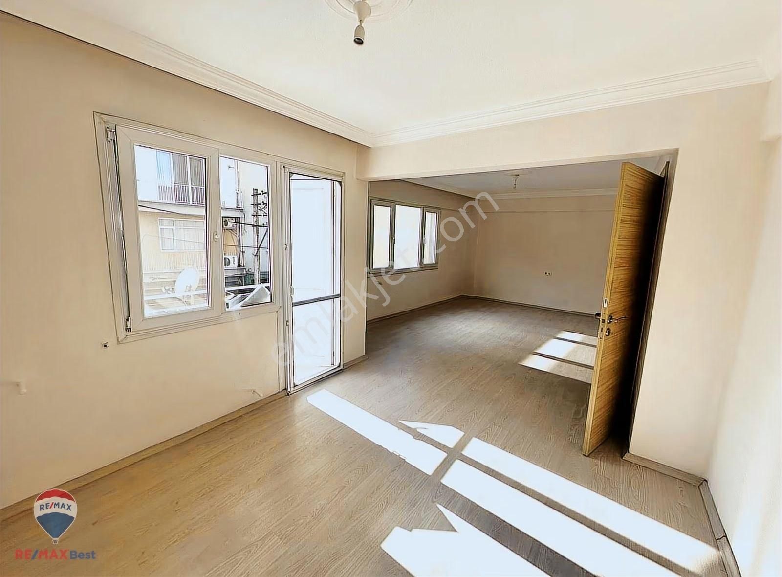 45 Bornova Çınar Mah. Cadde Üstü Kiralık 3+1 Daire - Görsel 29