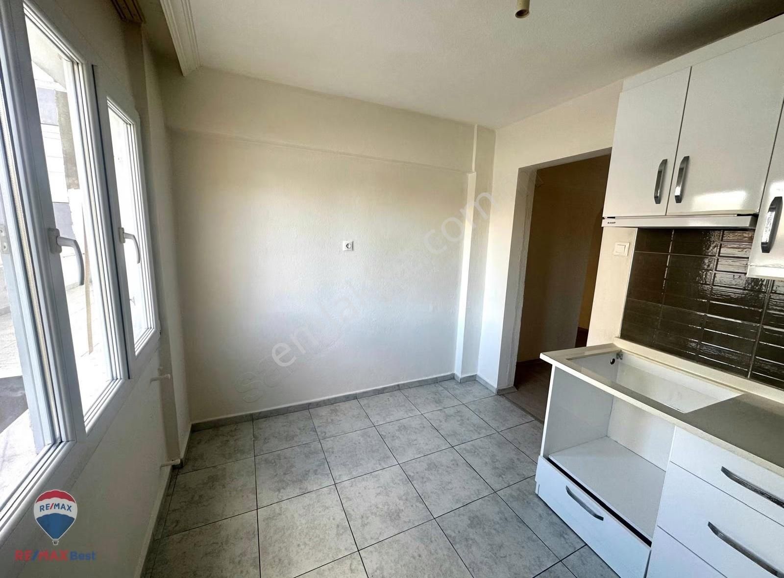 45 Bornova Çınar Mah. Cadde Üstü Kiralık 3+1 Daire - Görsel 10