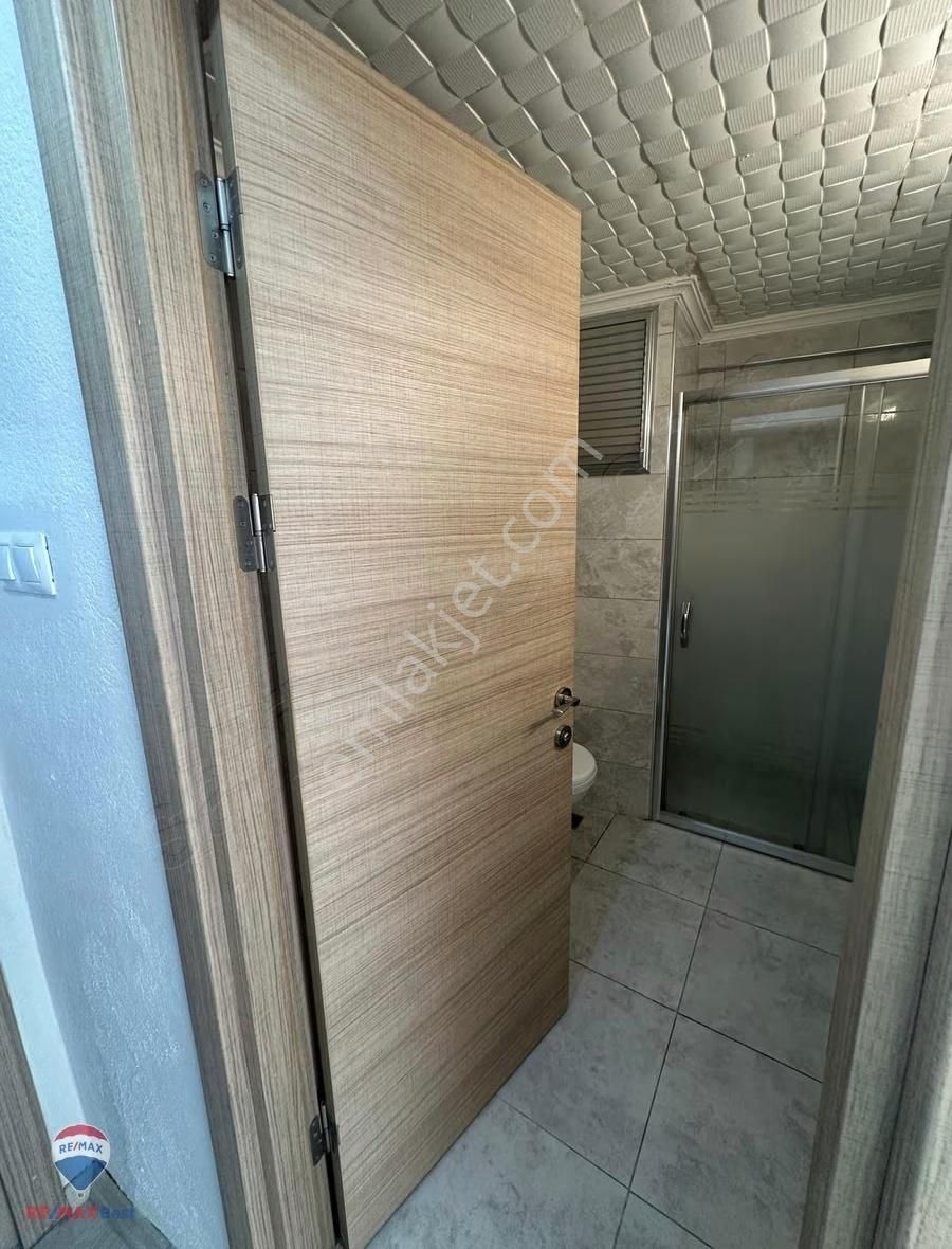 45 Bornova Çınar Mah. Cadde Üstü Kiralık 3+1 Daire - Görsel 8