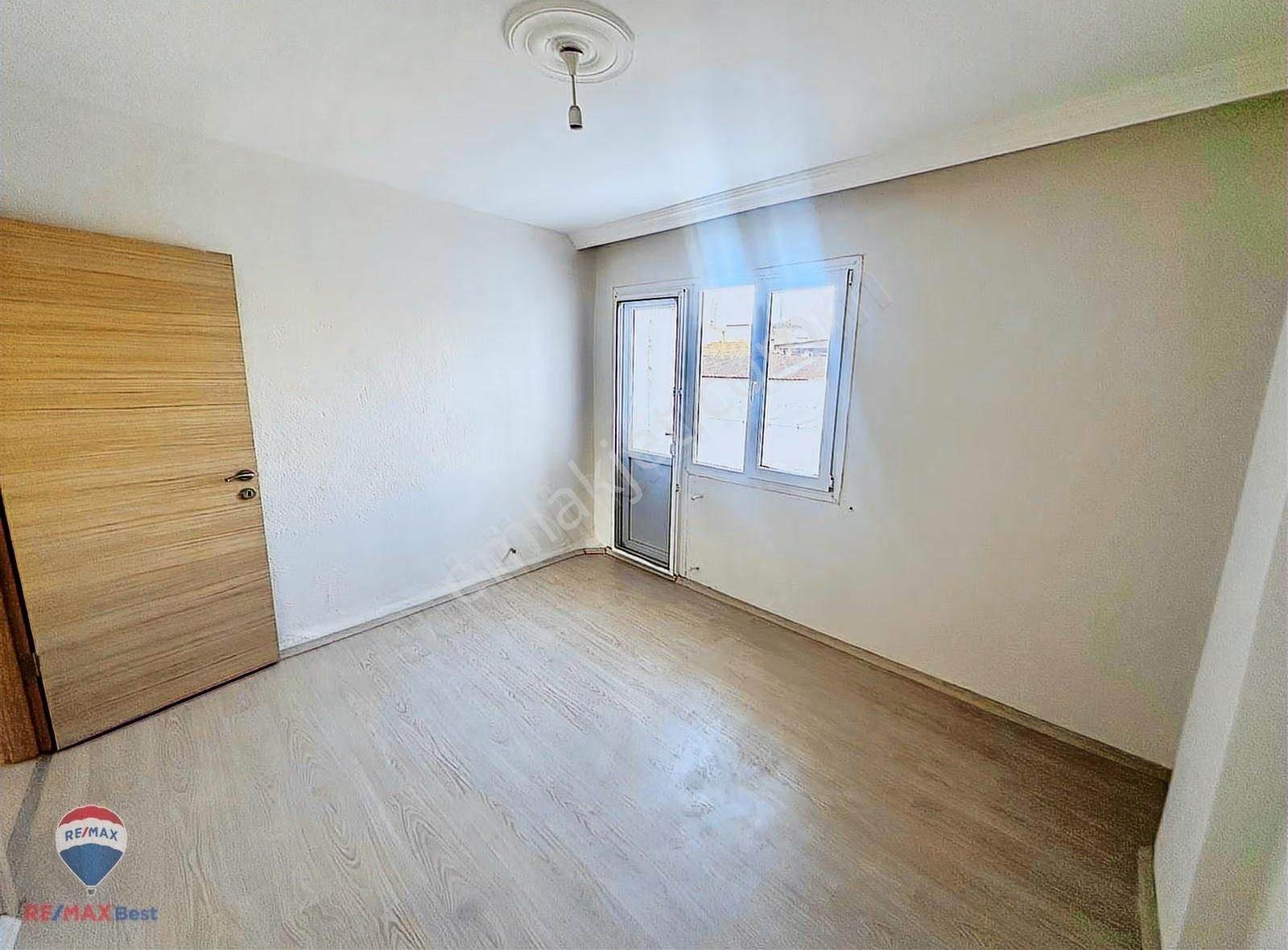45 Bornova Çınar Mah. Cadde Üstü Kiralık 3+1 Daire - Görsel 22
