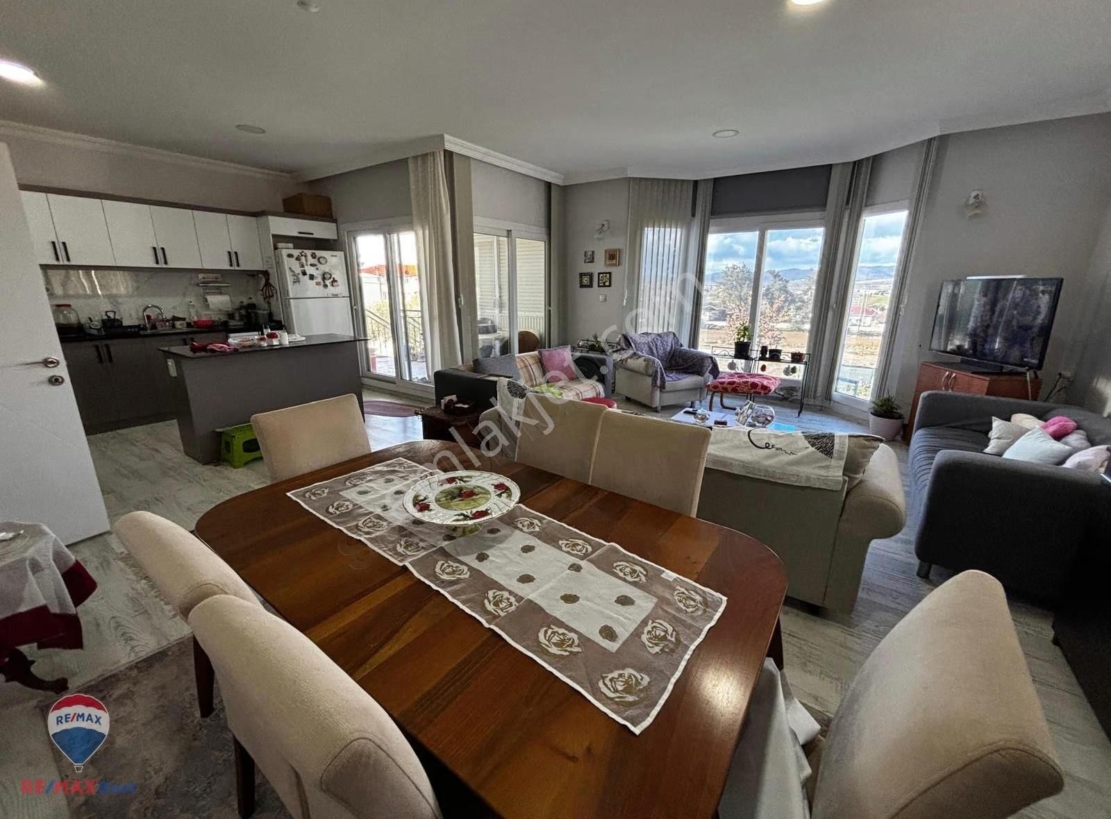 18 Foça Gerenköyde Geniş Bahçeli, Önü Açık, Müstakil Villa - Görsel 18