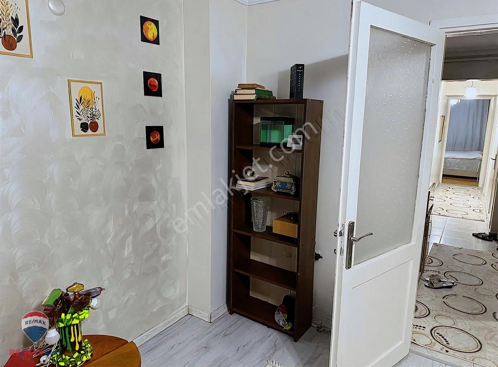 141 Karşıyaka Bahçelıevlerde Genış Ve Ferah 3+1 Satılık Daıre - Görsel 6