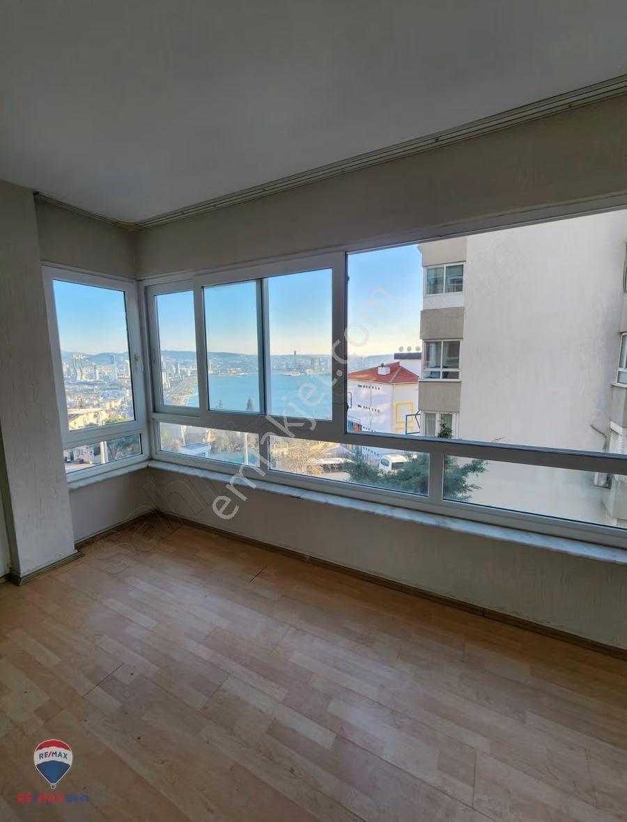 7 Bayraklı 75.yıl Mahallesi Görkent Sitesi 3+1 Satılık Daire - Görsel 31