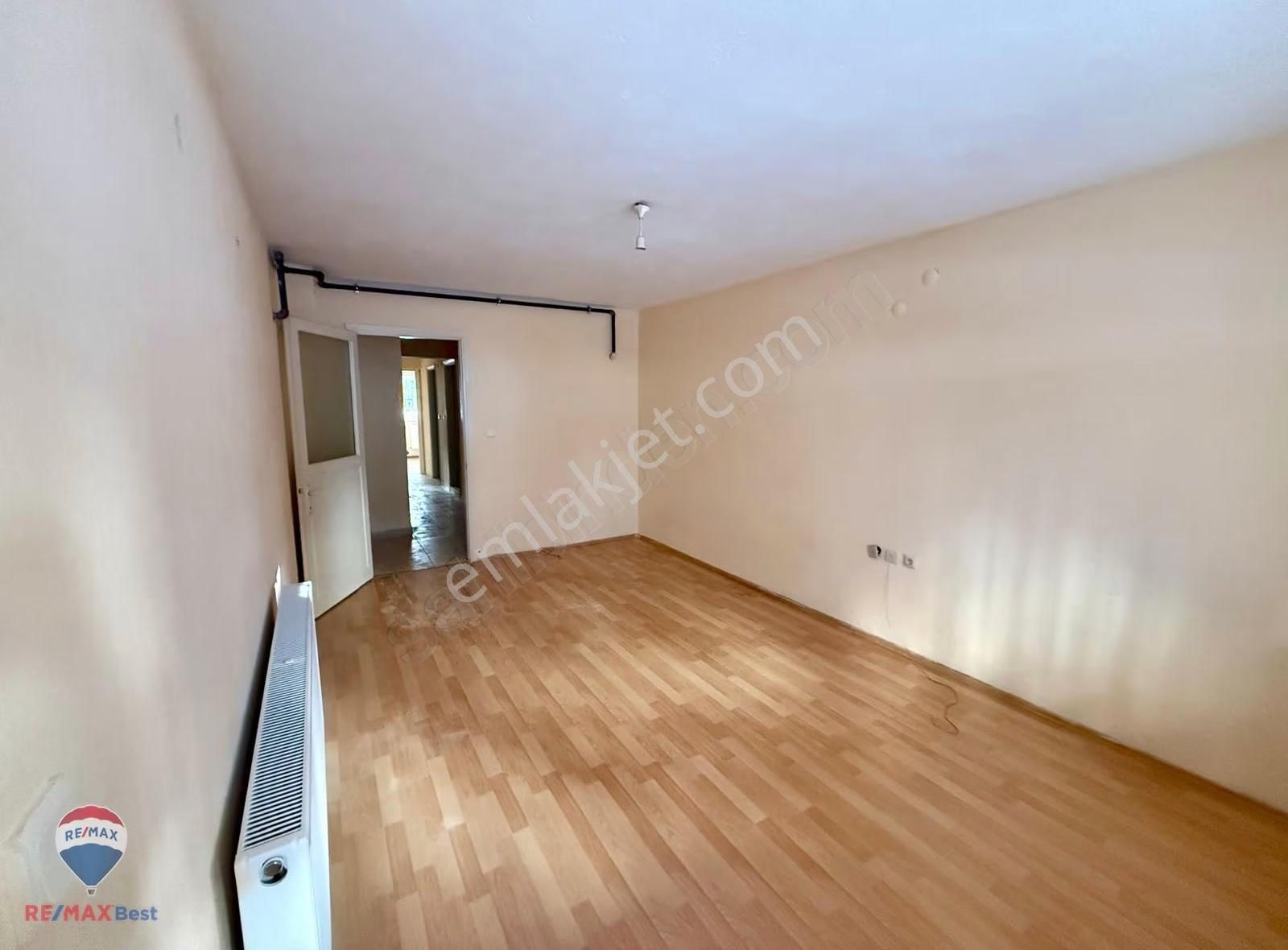 4 Güzelyalı Parkına Yakın Doğalgazlı Otoparklı Kiralık Daire - Görsel 14