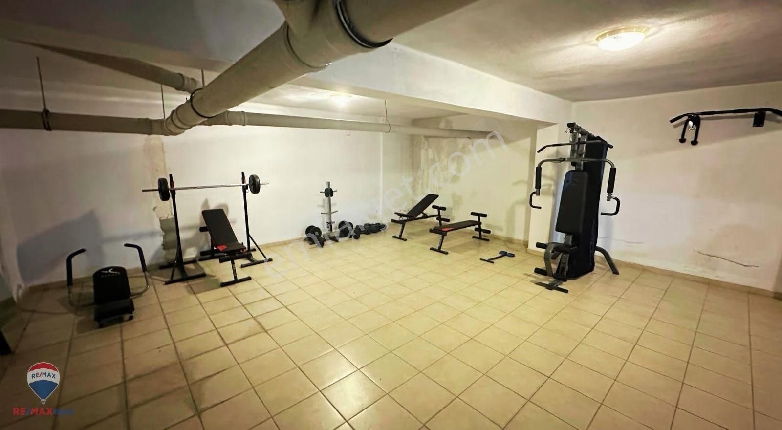 22 Onur Mah.de Çift Asansörlü,site İçinde Yeni 1+1 Kiralık Daire - Görsel 8