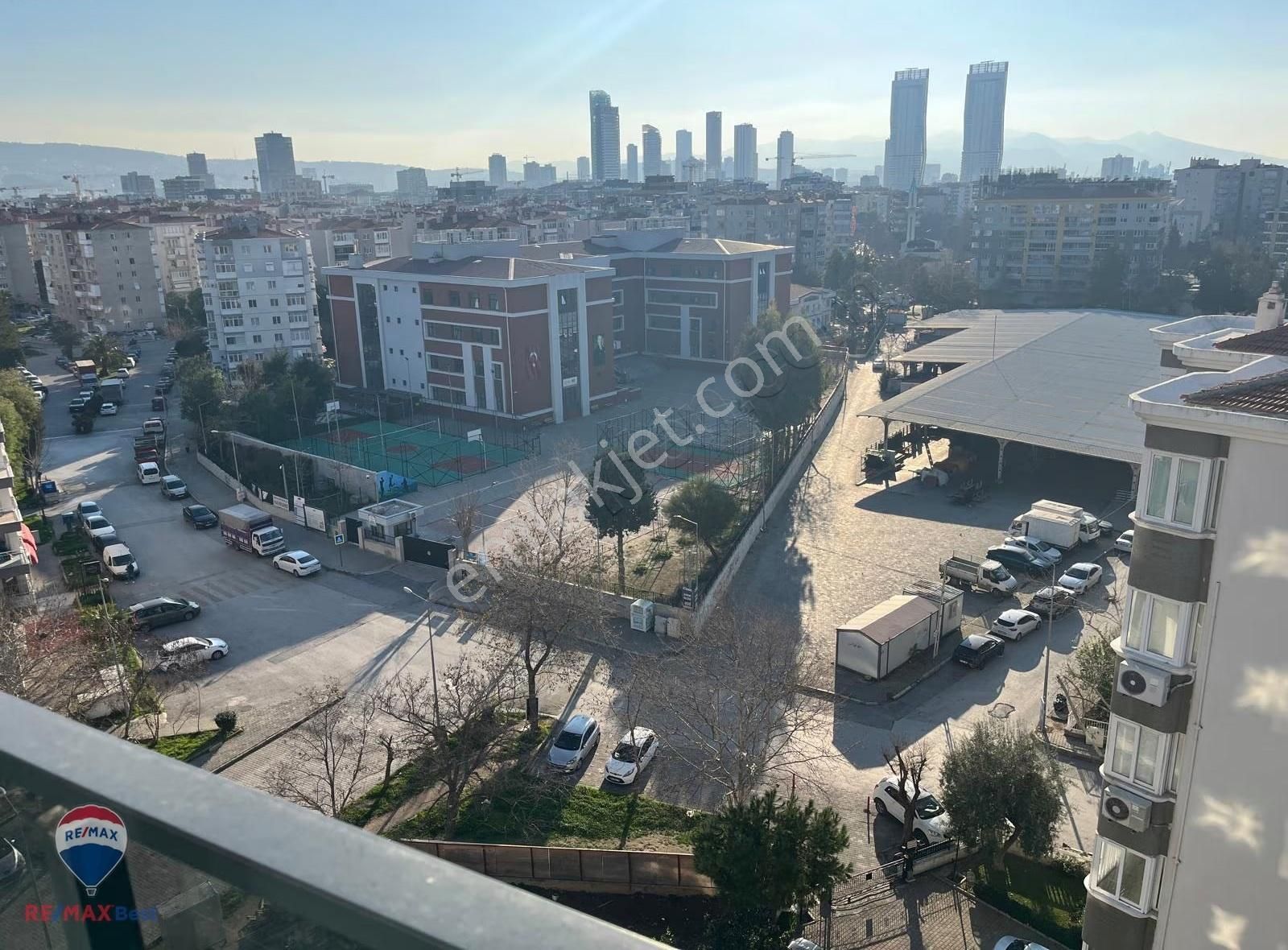 143 Bayraklı Manavkuyu'da Ebeveyn Banyolu 3+1 Satılık Daıre - Görsel 15