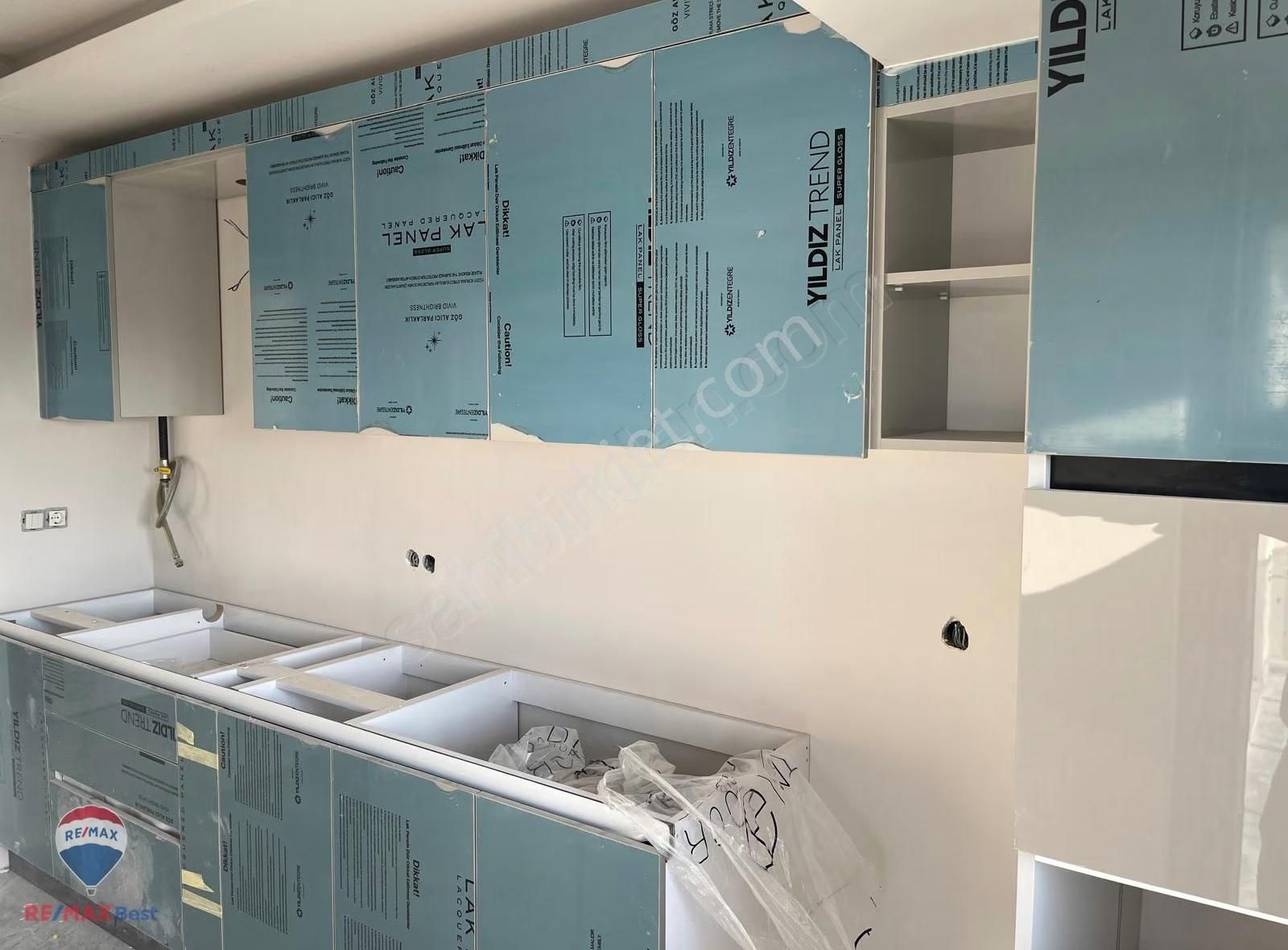 143 Bayraklı Manavkuyu'da Ebeveyn Banyolu 3+1 Satılık Daıre - Görsel 22