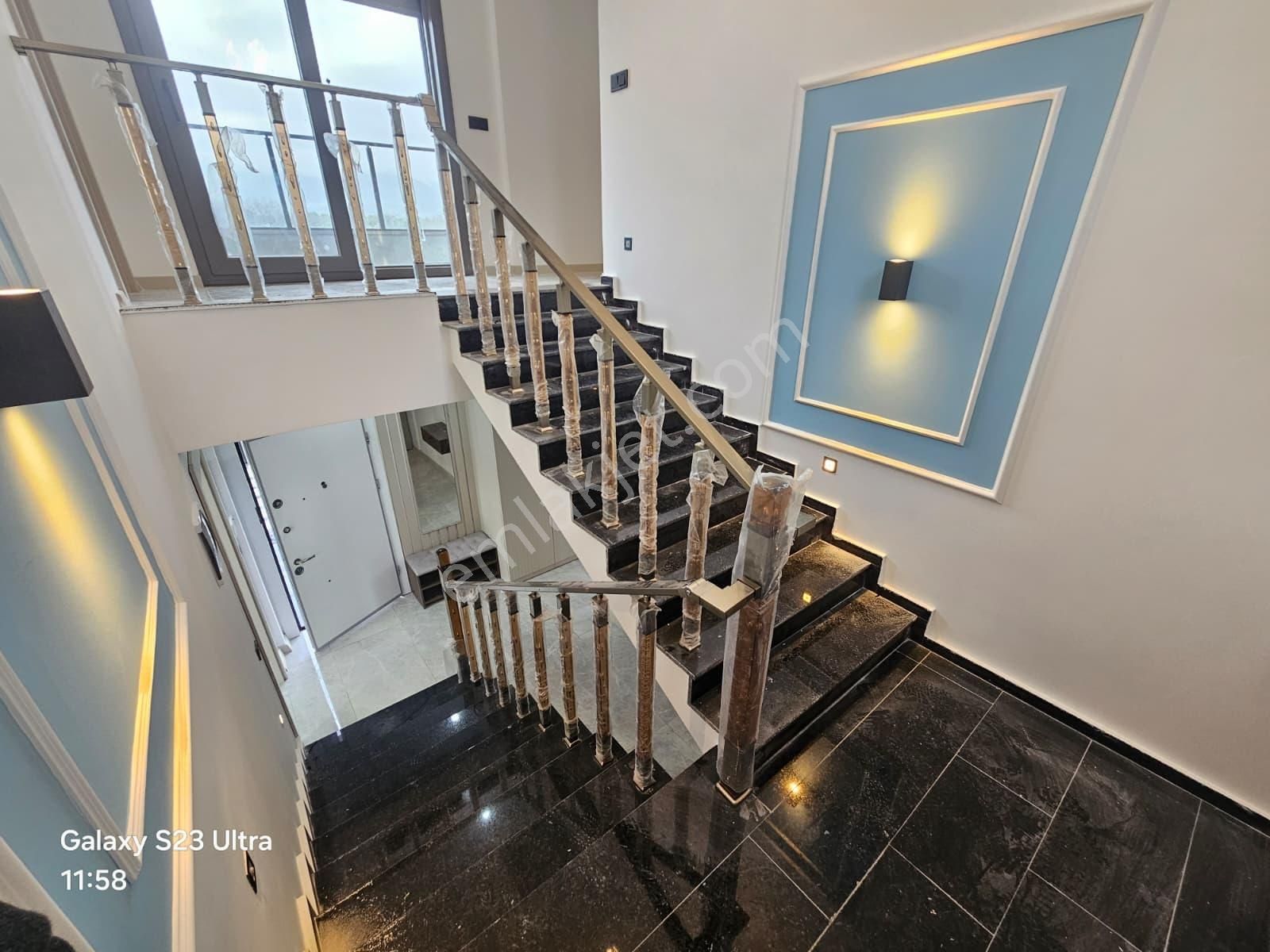 Eu Gayrimenkulden Balıkesir Edremit Akçayda 600 Metrekare Arsa İçinde Tek Müstakil Havuzlu - Görsel 30