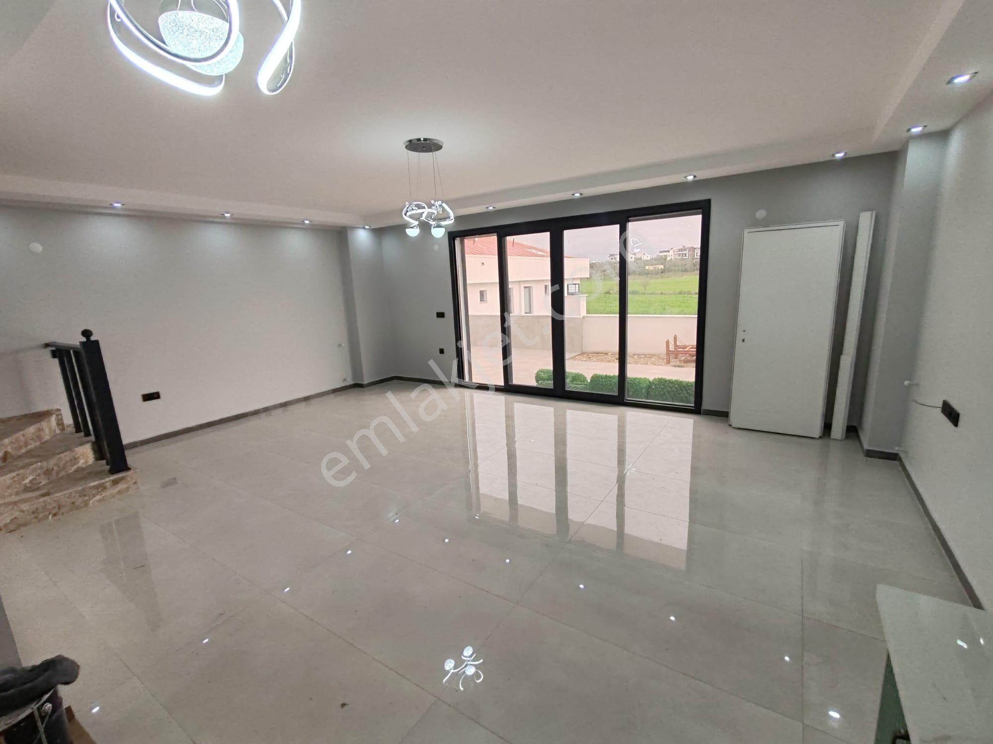 Didim Hisar'da Havuzlu 3+1 Villa Pazarlıklı - Görsel 7