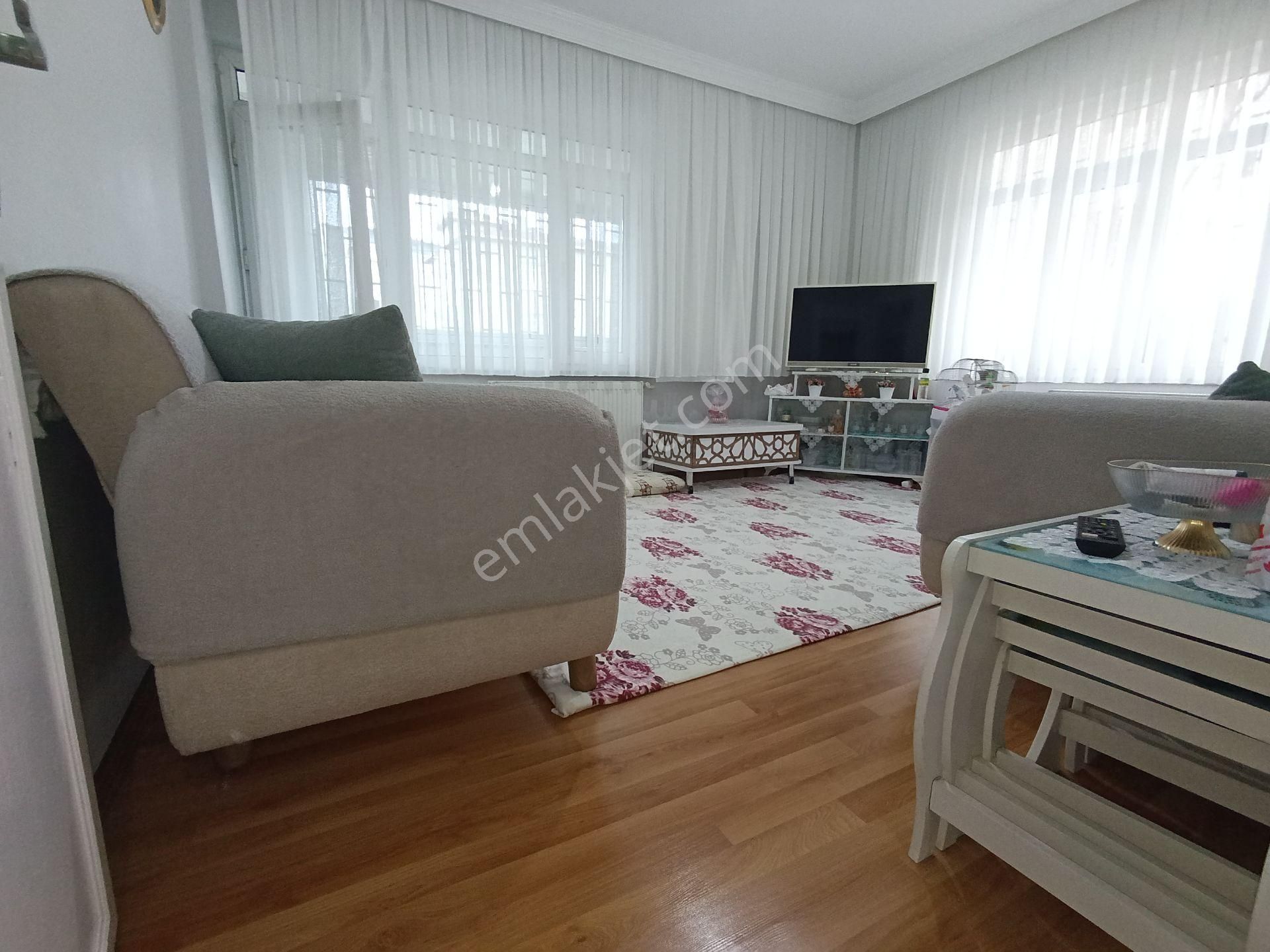 Pendik Esenyalı Da Acil Satılık Merkezi 3+1 125 M2 Masrafsız Daire - Görsel 2