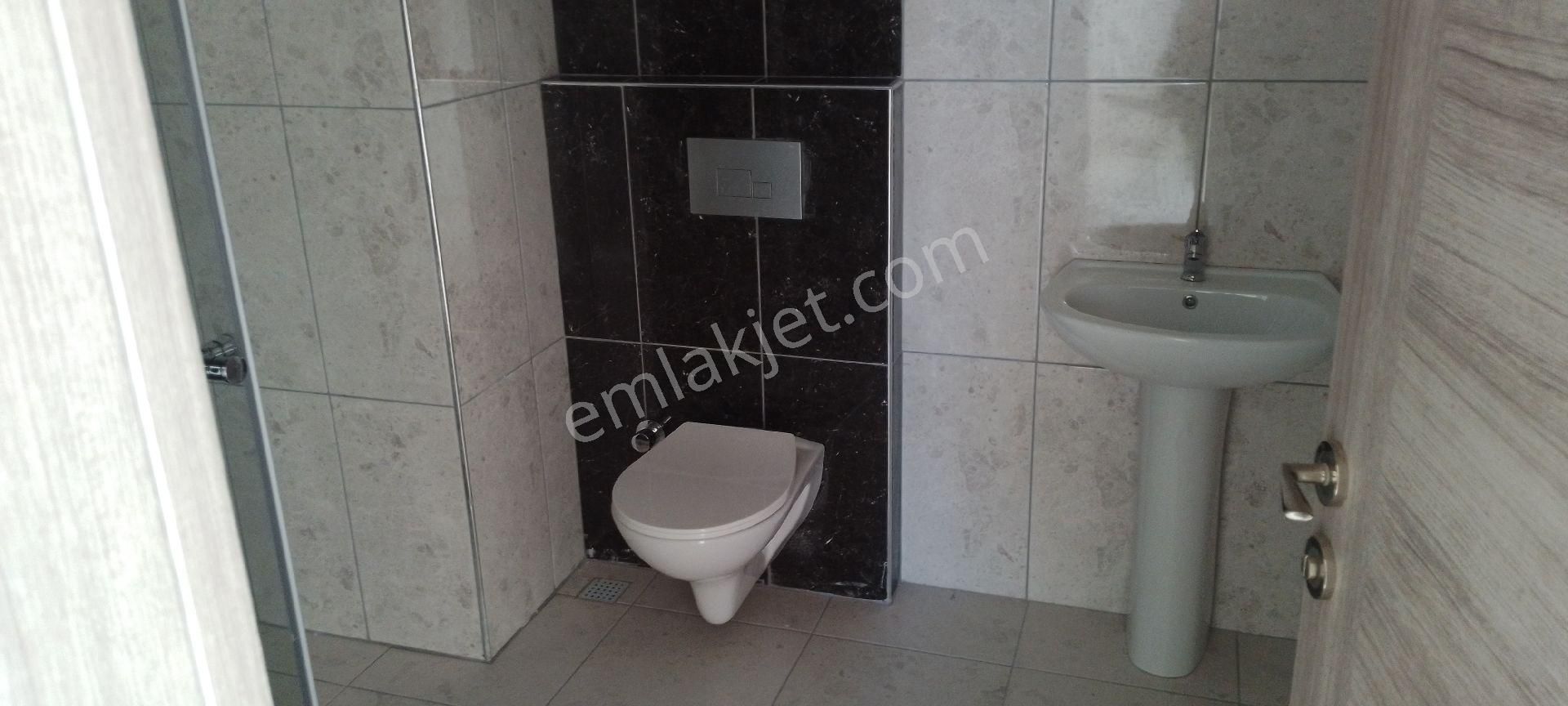 Trabzon Pelıtli De Sıfır Kiralık 3+1 Daire - Görsel 21
