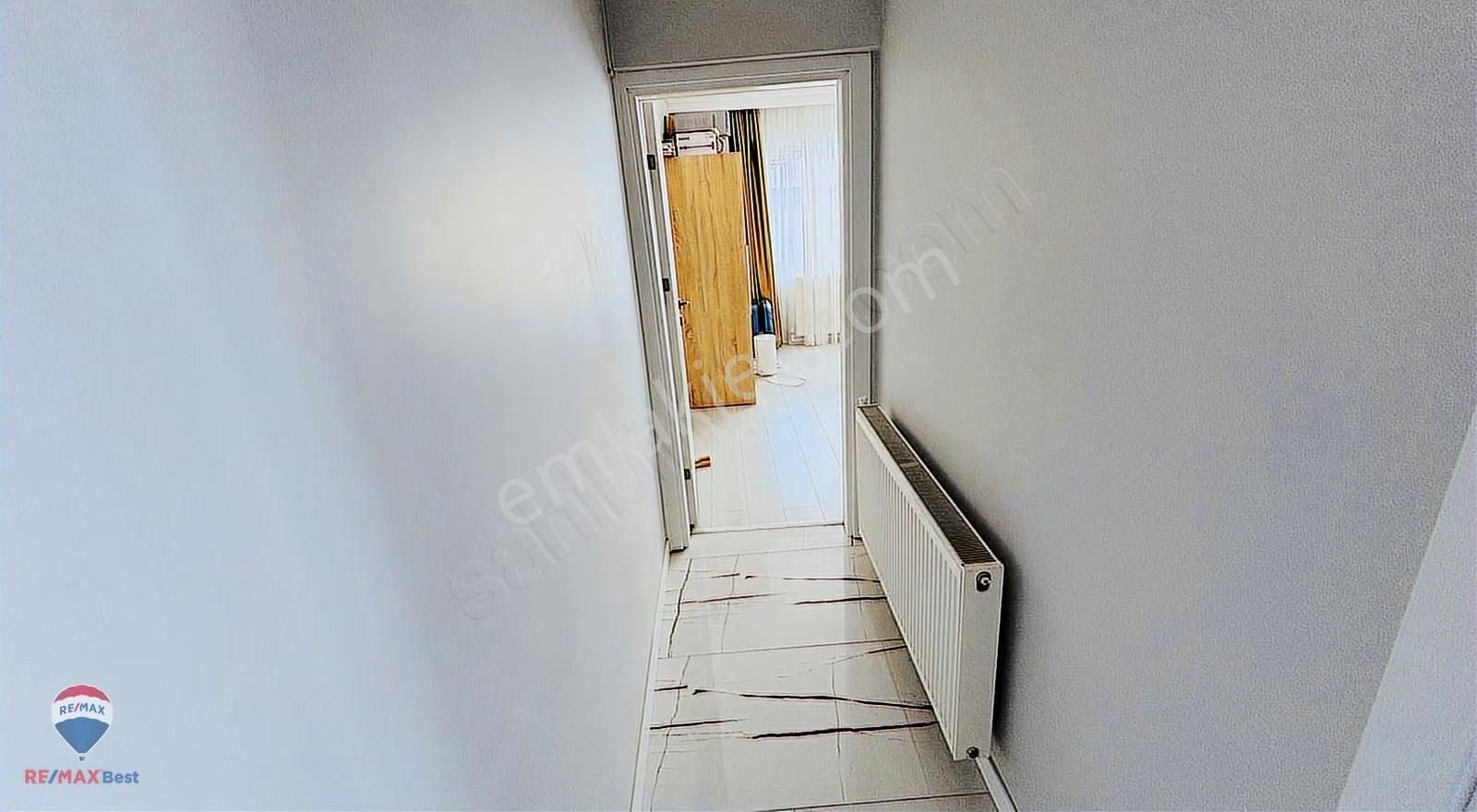 25 Karşıyaka Aksoyda Satılık 2+1 Daıre - Görsel 15