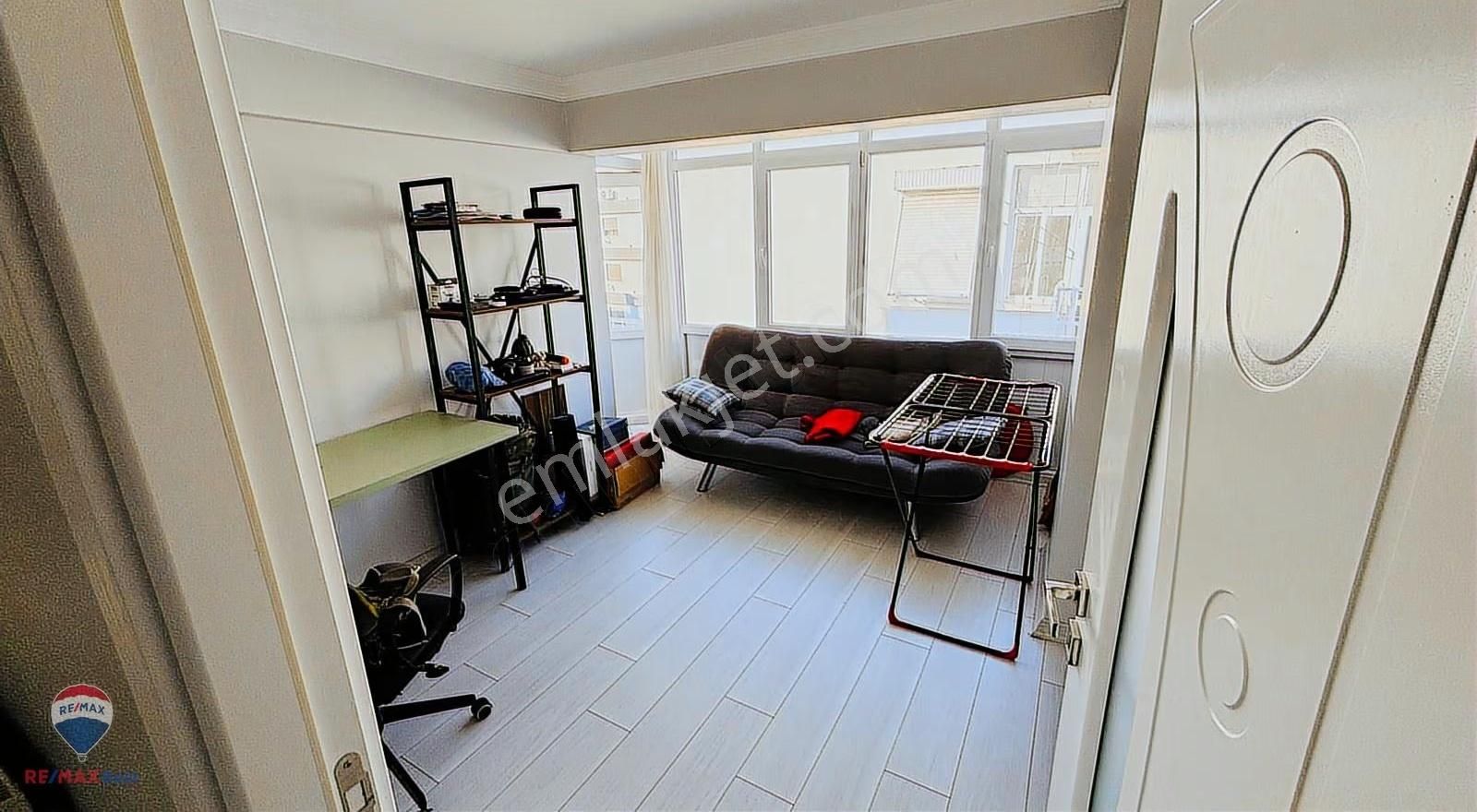 25 Karşıyaka Aksoyda Satılık 2+1 Daıre - Görsel 9