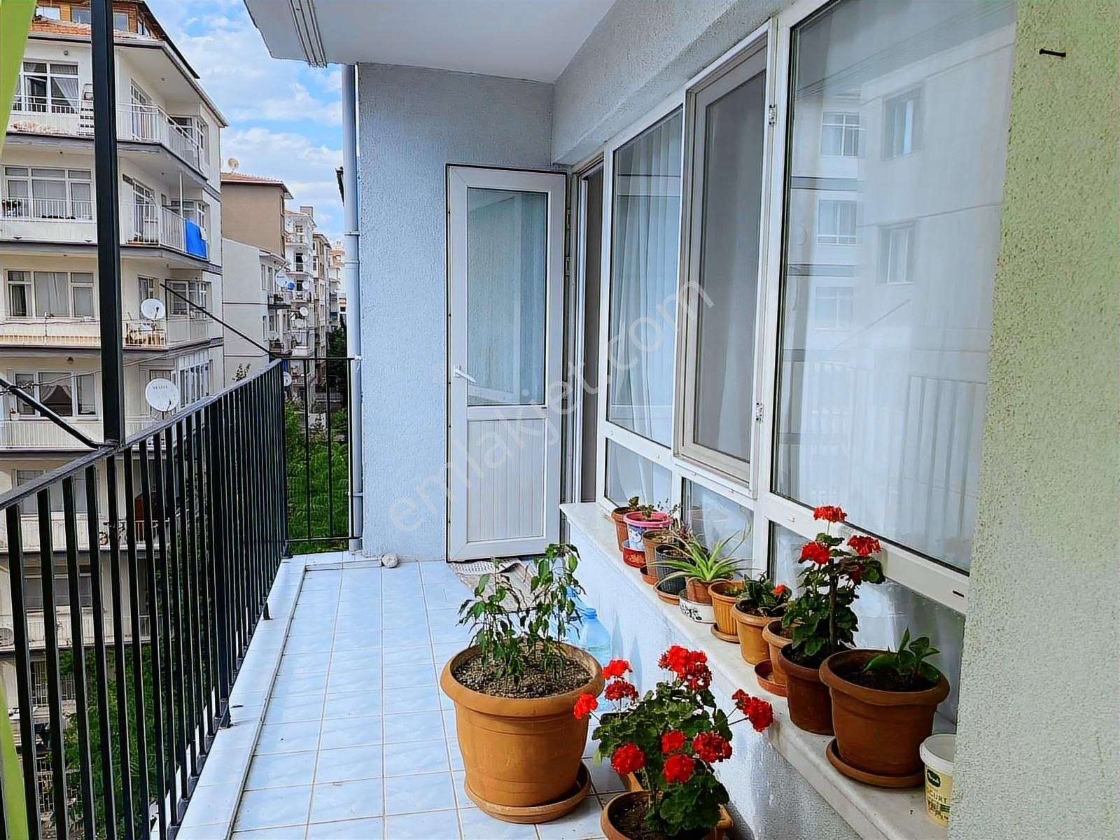 Demetlale 406.caddede 3+1 Yapılı, Kilerli, Ara Kat Satılık Daire - Görsel 27