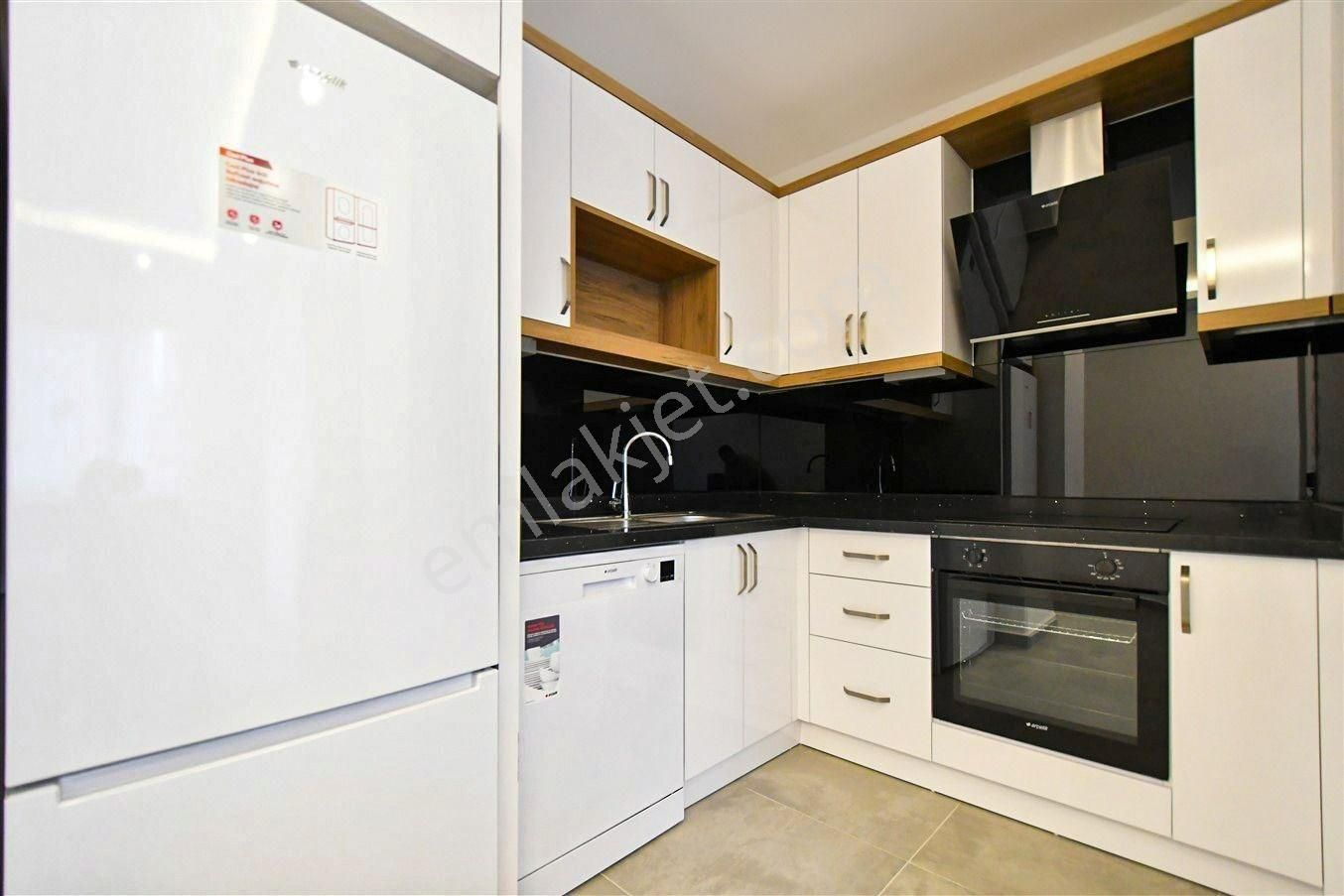 Alanya / Mahmutlar’da Denize 350 M Full Eşyalı 1+1 Satılık Daire - Görsel 9