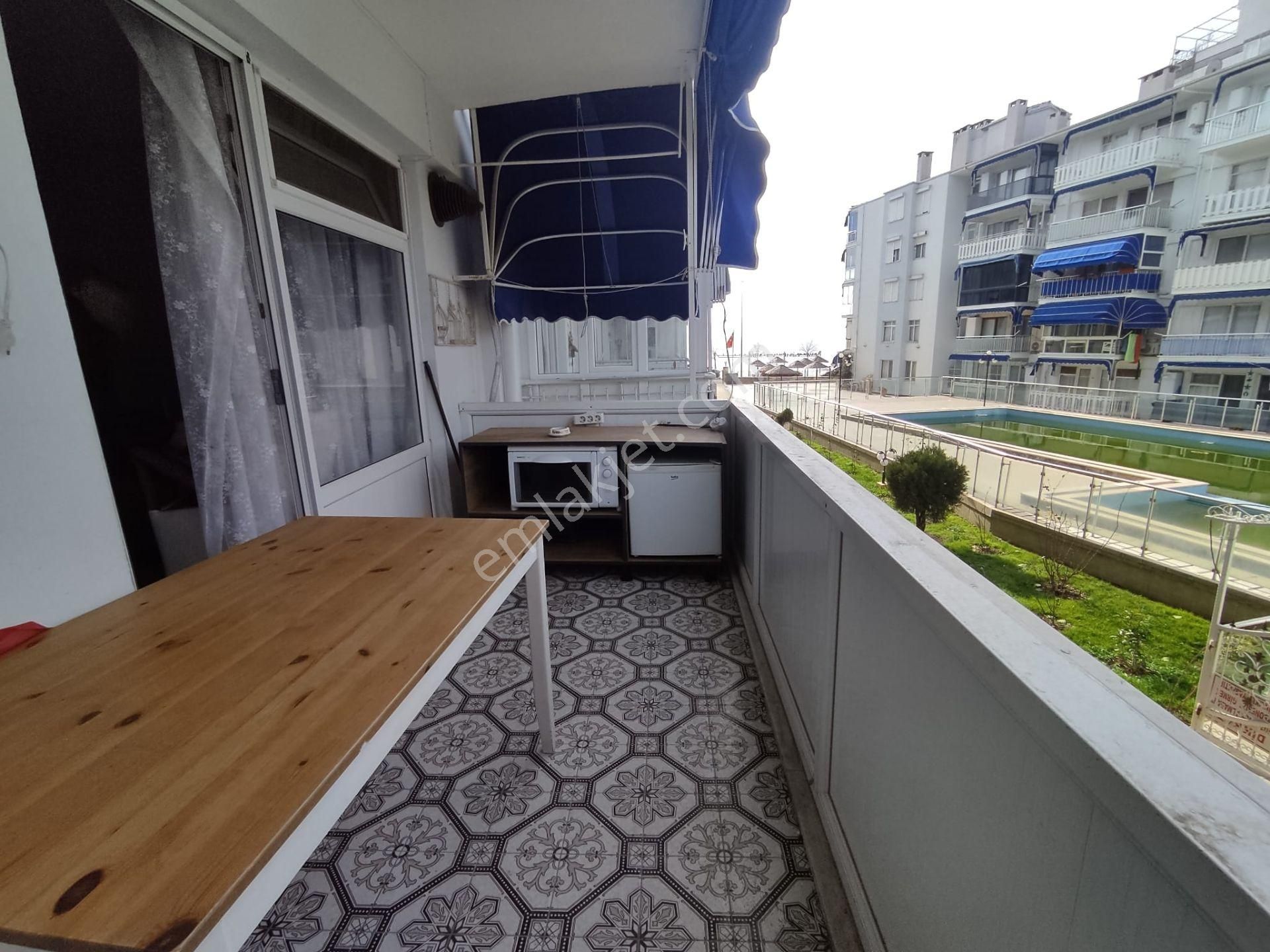 Yakamoz Emlak'tan Kumla'da Havuzlu 1+1 Daire - Görsel 16