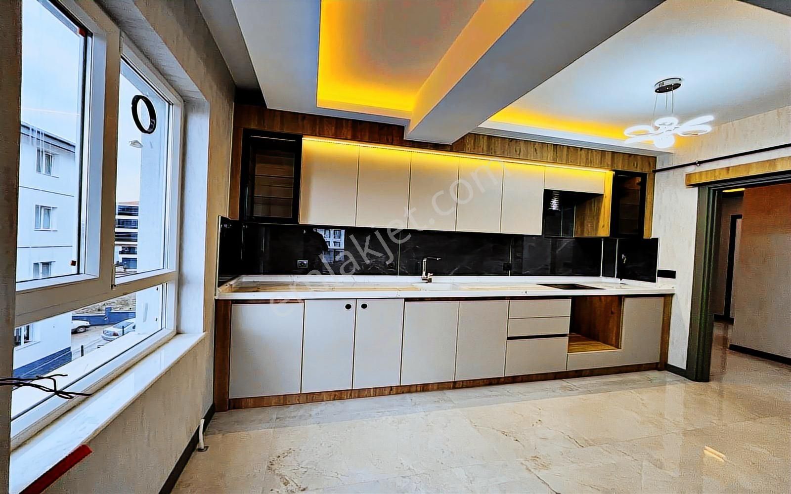 Yenikent Emlak 'tan Süper Lüks Yapılı Daire - Görsel 27