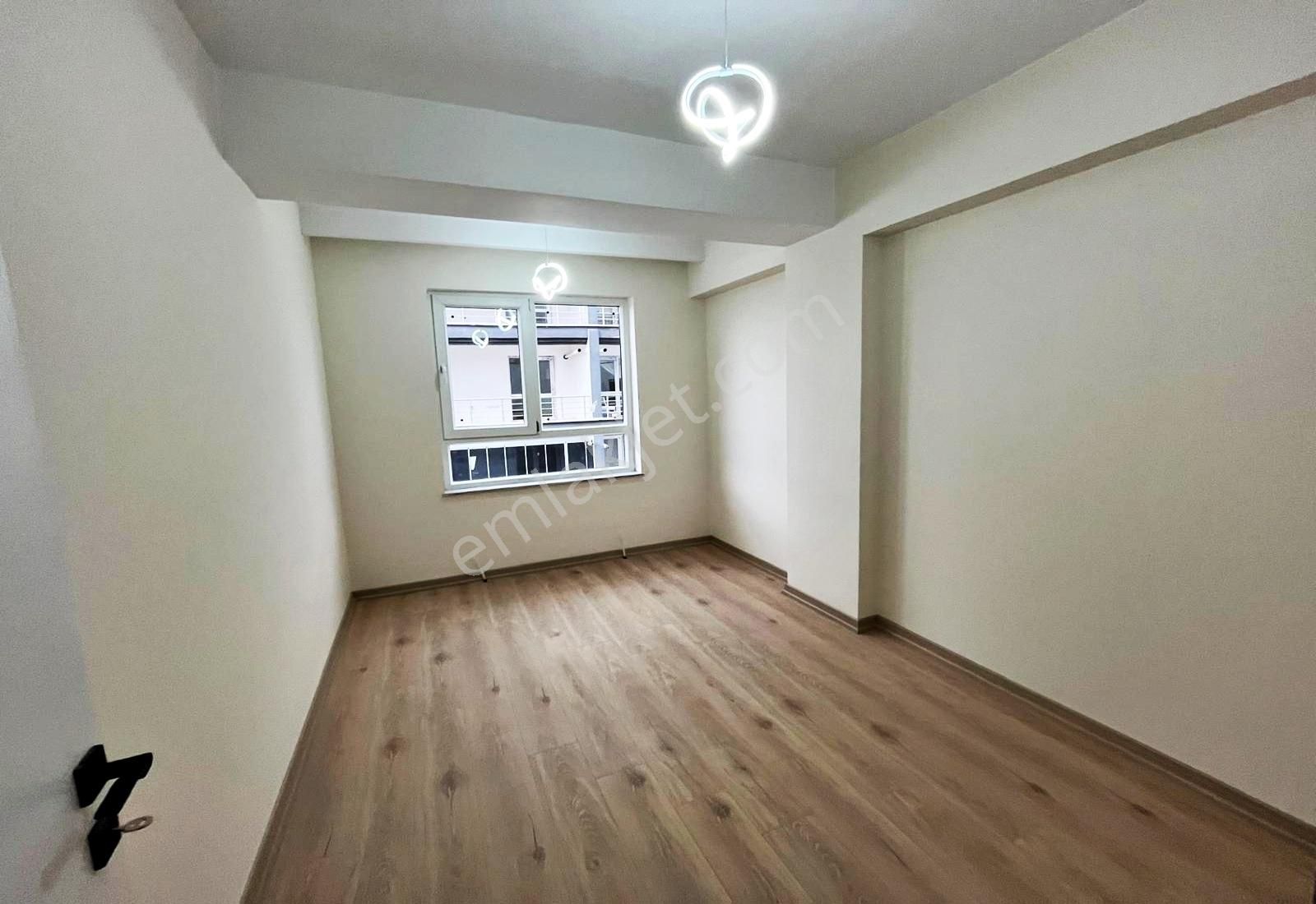 Yenikent Emlak 'tan Süper Lüks Yapılı Daire - Görsel 24