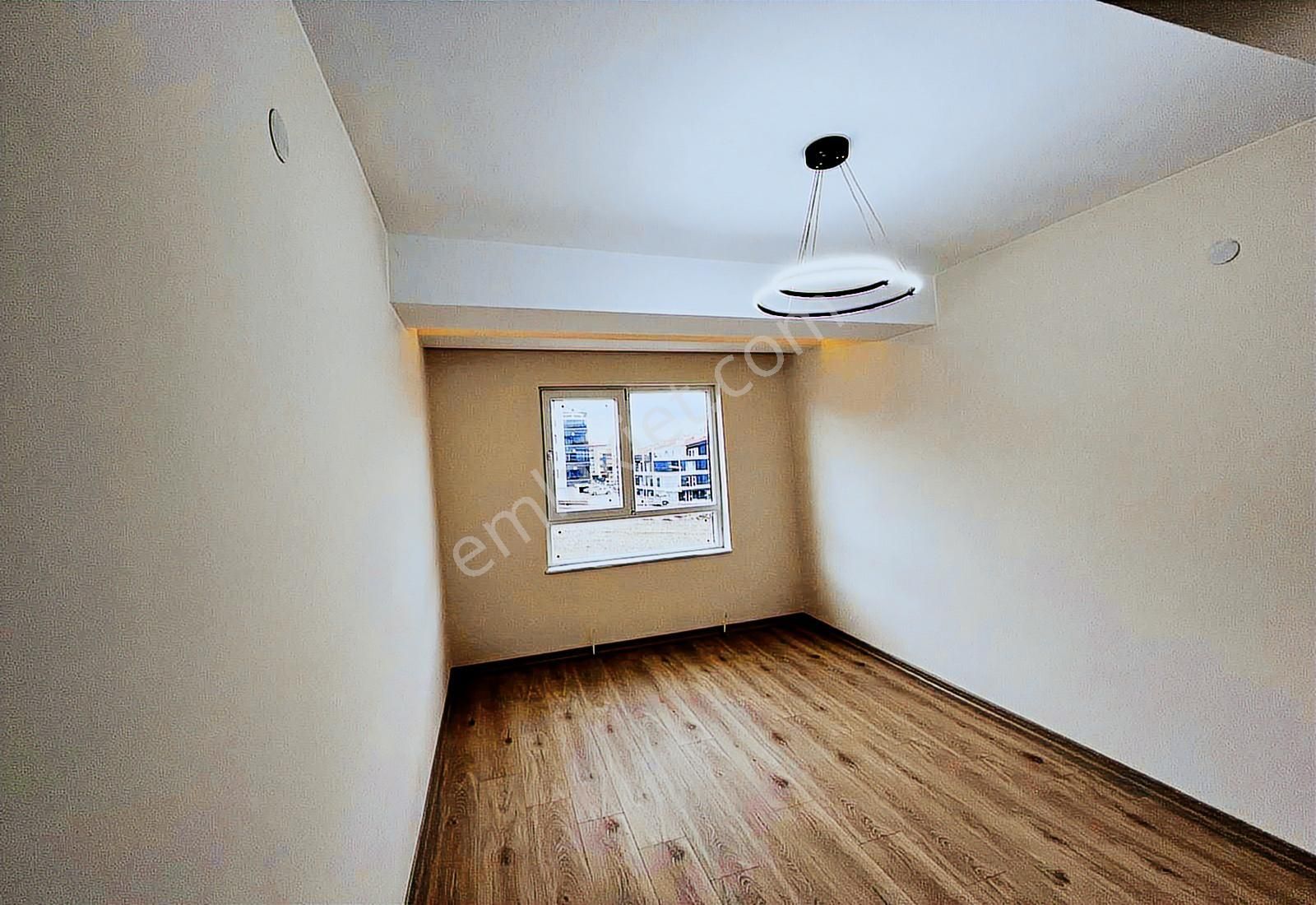 Yenikent Emlak 'tan Süper Lüks Yapılı Daire - Görsel 5