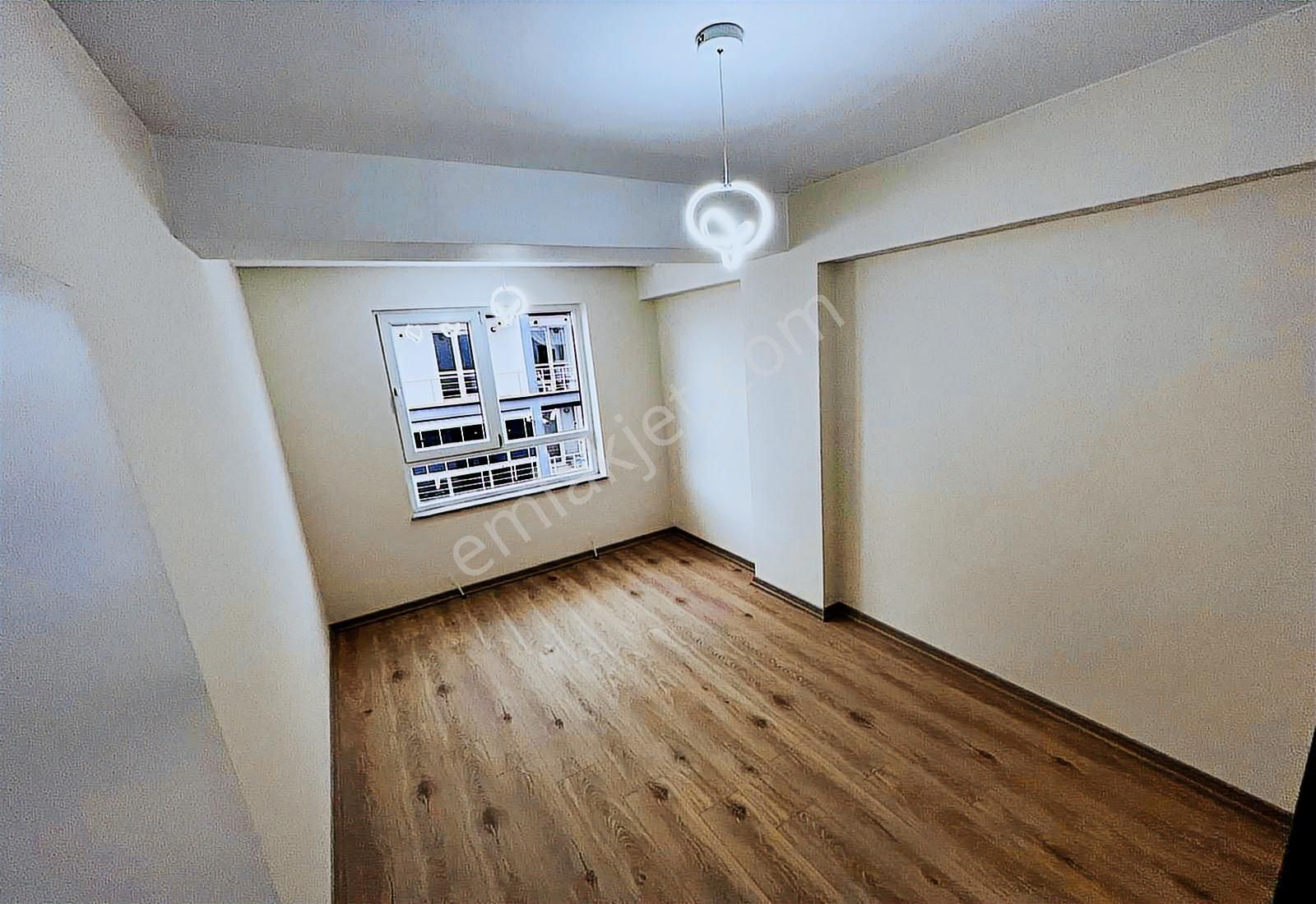 Yenikent Emlak 'tan Süper Lüks Yapılı Daire - Görsel 13