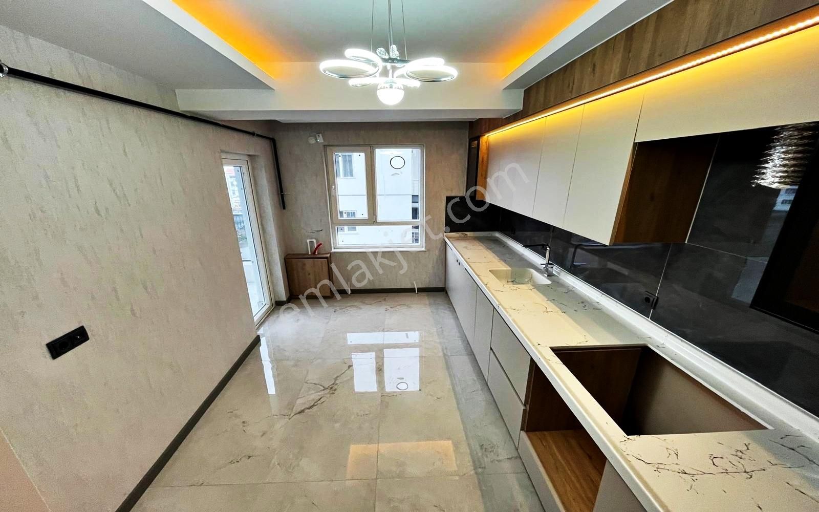 Yenikent Emlak 'tan Süper Lüks Yapılı Daire - Görsel 43